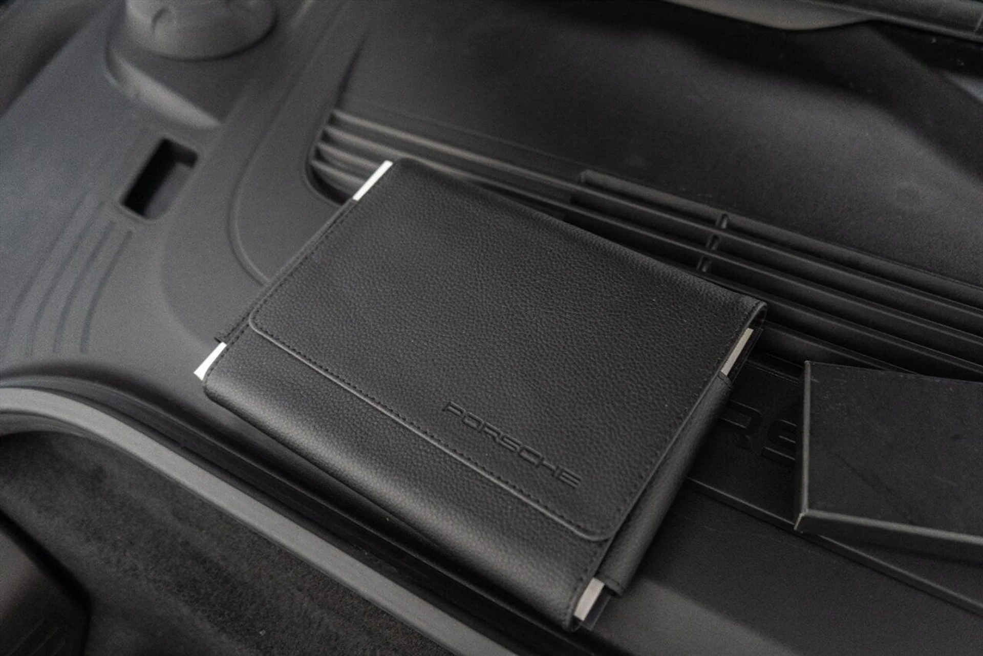 mph077_2802695090_b122cfe36a_1280_26892c9812