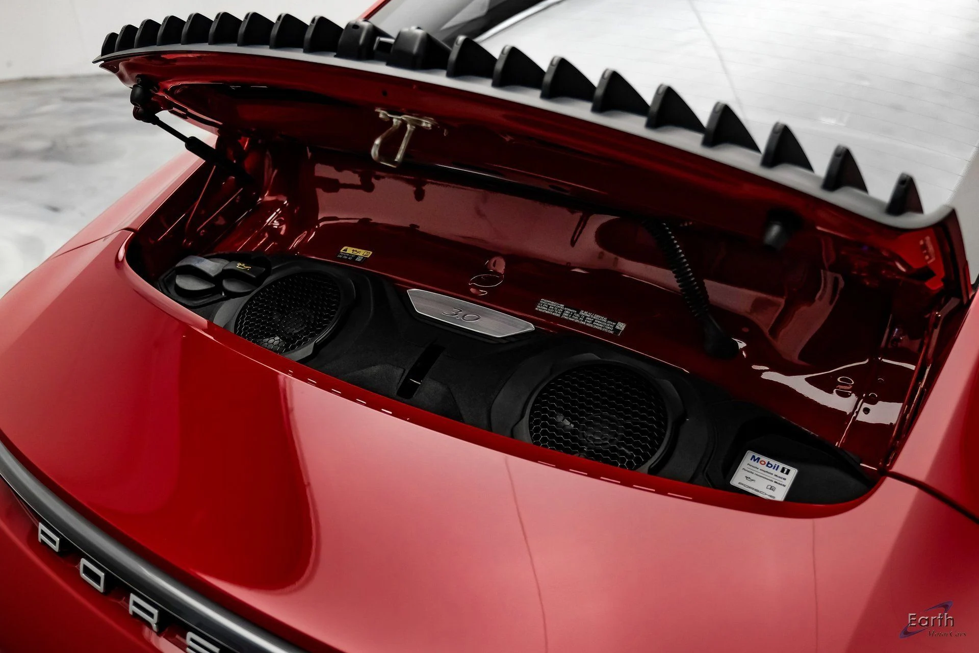 mph077_2903032634_aa13be31e86bc7506c4f1a0cfd24780dx_0370404895