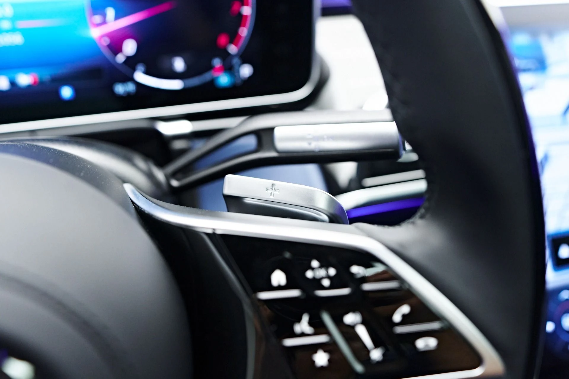 mph077_2913027135_Used_2024_Mercedes_Benz_S_Class_Maybach_S_680_1749232025_3abd8917cd