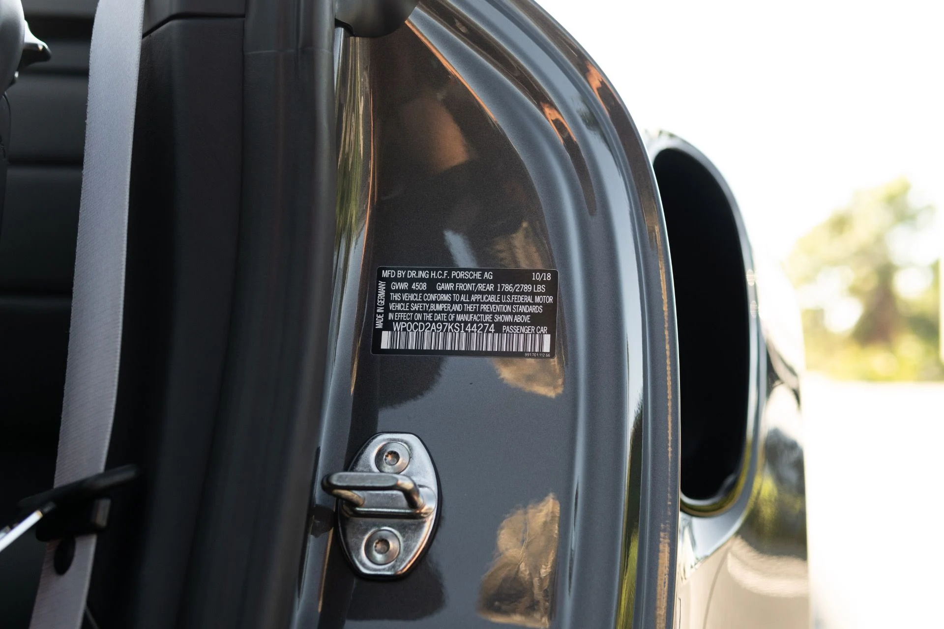 mph077_2981547186_Used_2019_Porsche_911_Turbo_S_1766778415_8caebffb05