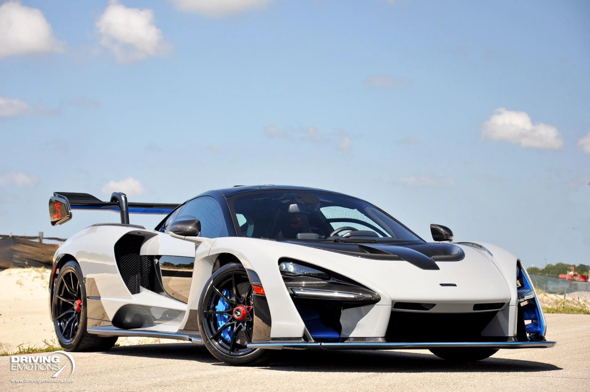 mph077_307078139_683_p78_l_fbabf230e2