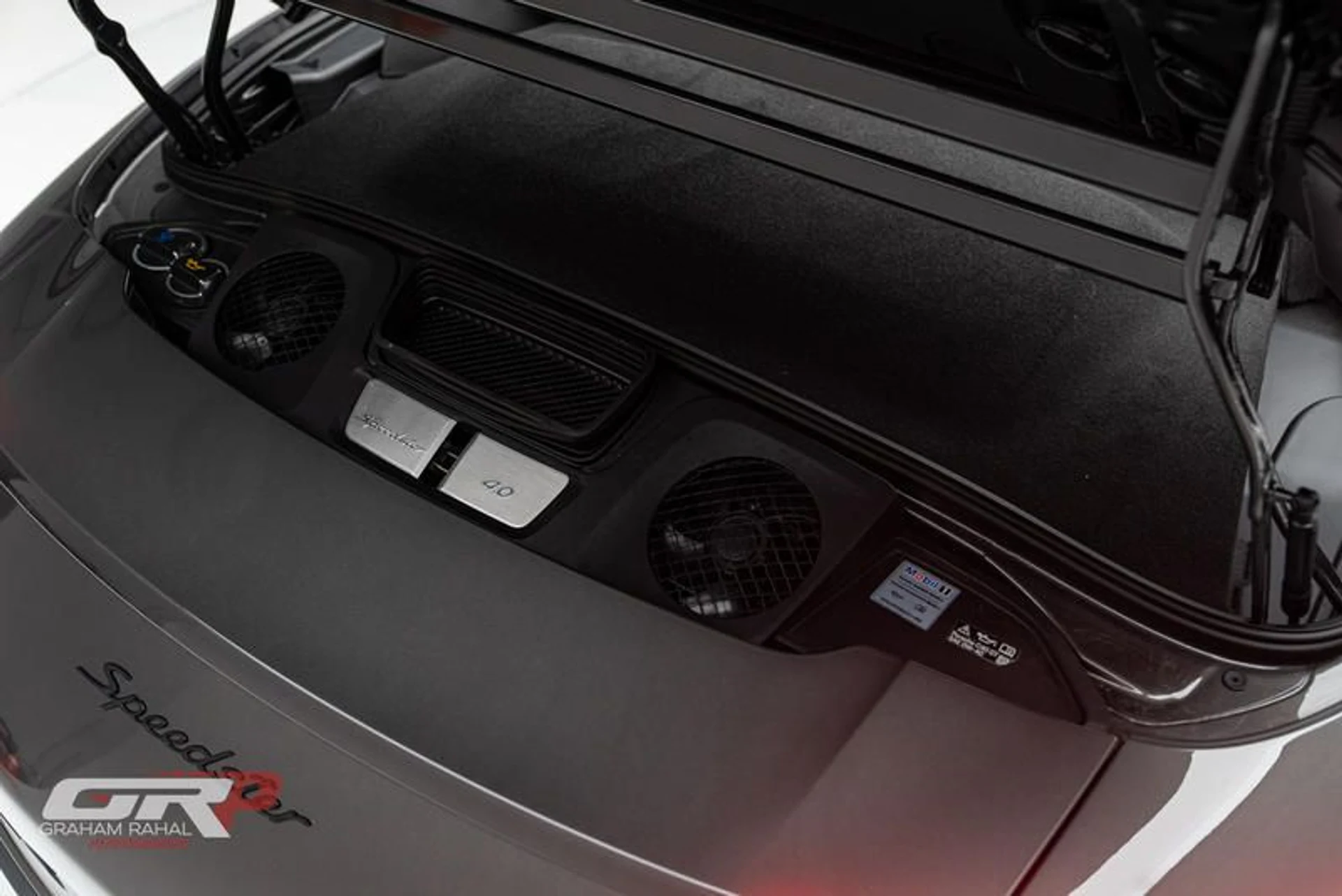 mph077_3082662747_BAB_71_C73_0012_4399_B432_F9_F5753_AA_4_AE_49ddf14070