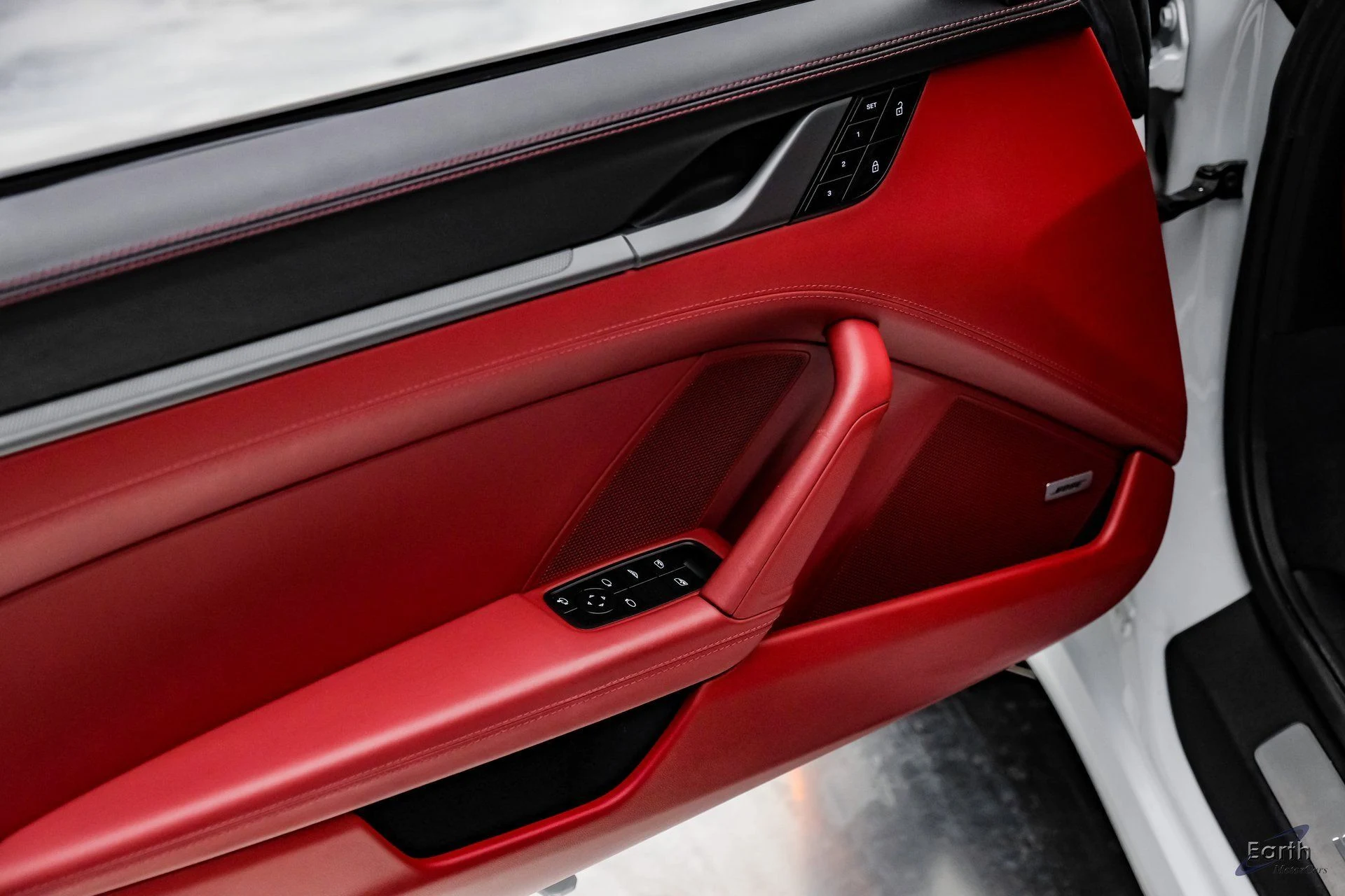 mph077_3136556720_79515398528c7550c3ae879182e07acex_f9b06bdabc