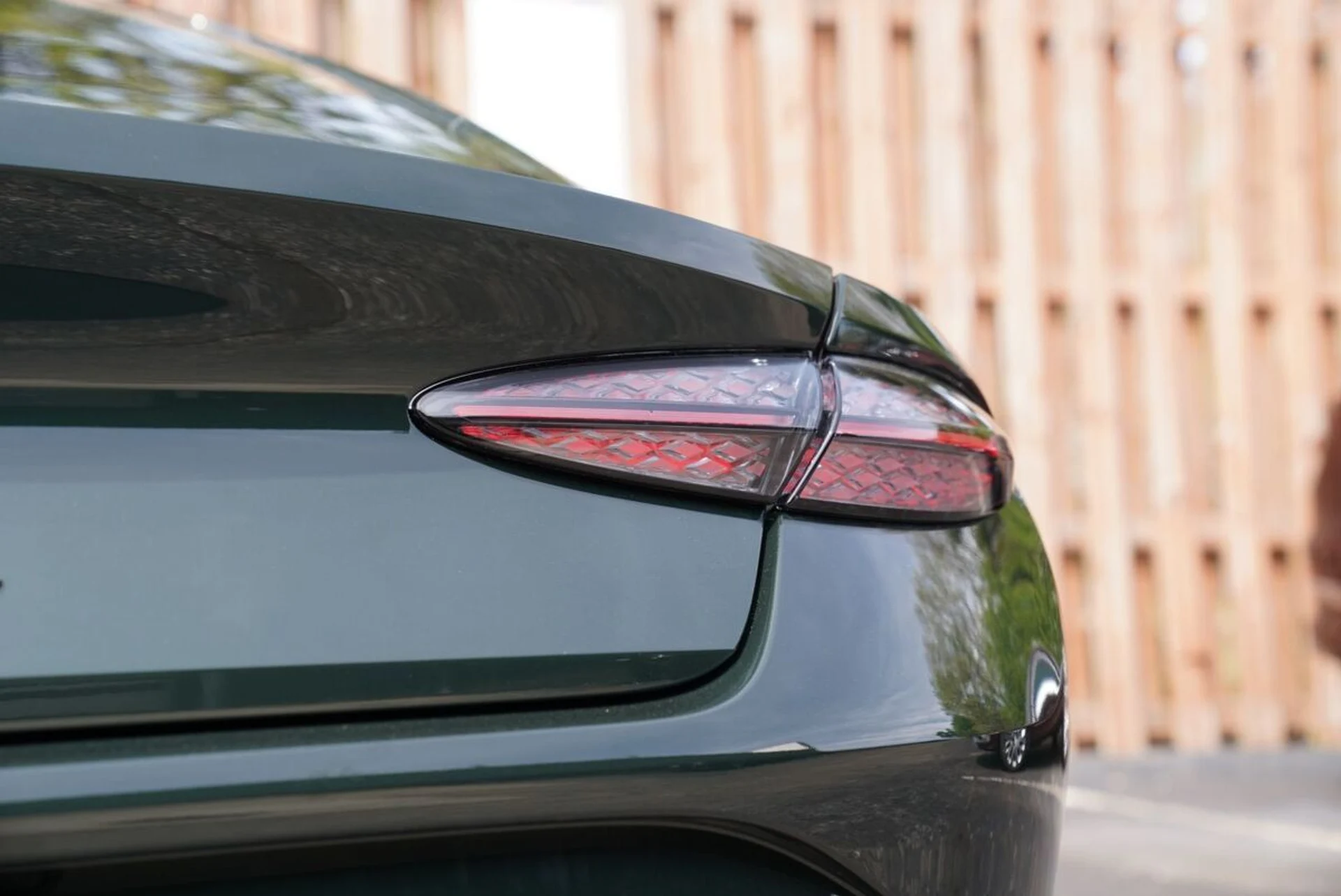 mph077_3390612287_ya6ifjephv21p2axrpr0cs0i3918_2263692f48