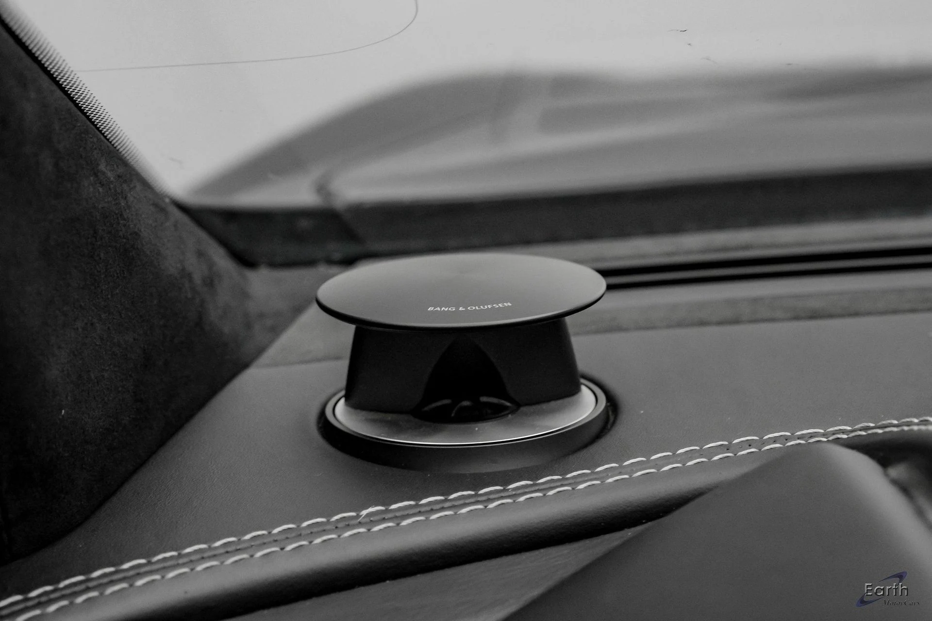 mph077_3489955179_1b584c3725e6e3ed194bba42b8afd5fbx_d9f7c74e69