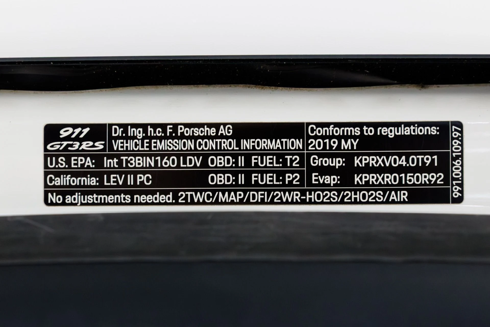 mph077_3521561025_Used_2019_Porsche_911_GT_3_RS_1774651745_14b149fac3