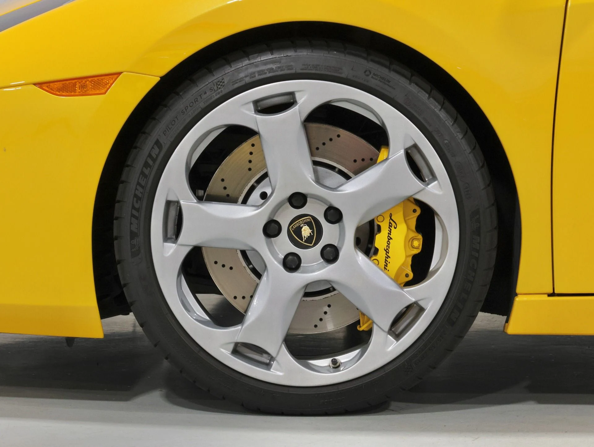 mph077_3548523039_Used_2008_Lamborghini_Gallardo_GATED_6_SPEED_MANUAL_Full_Car_PPF_Recent_20_K_Major_Service_1758142100_c1846185f9