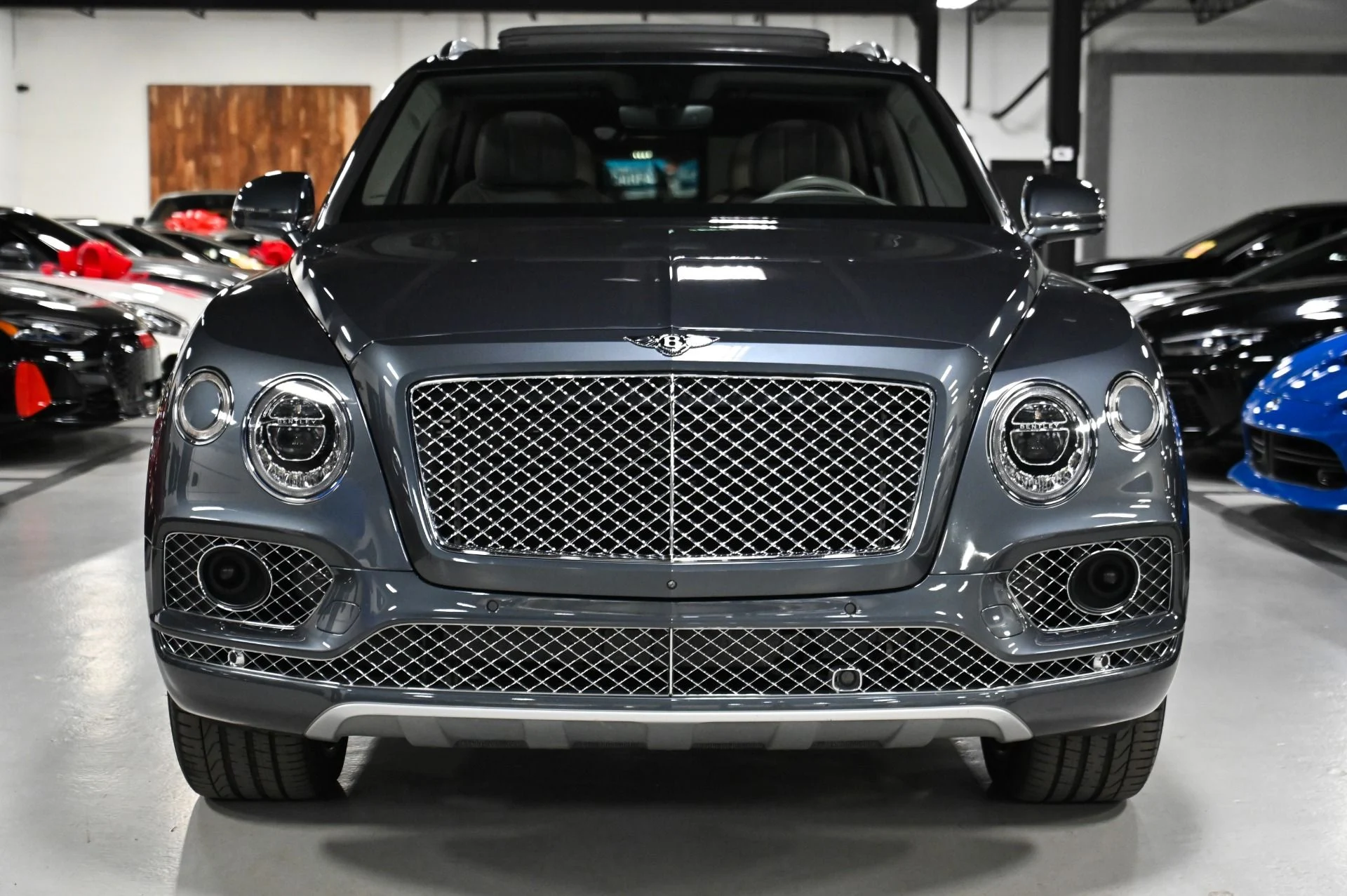 mph077_358578612_Used_2018_Bentley_Bentayga_Mulliner_1757711699_616b2b6bdc