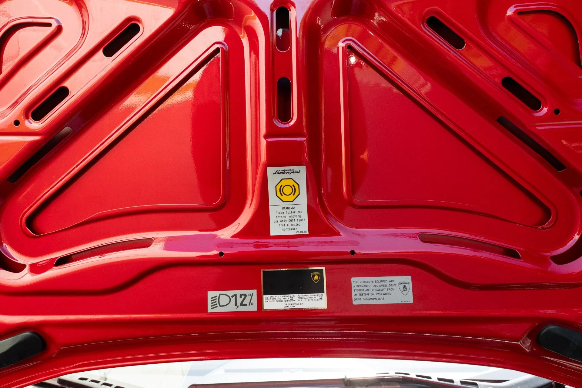mph077_3665916521_Used_2016_Lamborghini_Aventador_LP_750_4_SV_1760392295_b70f5f75e3