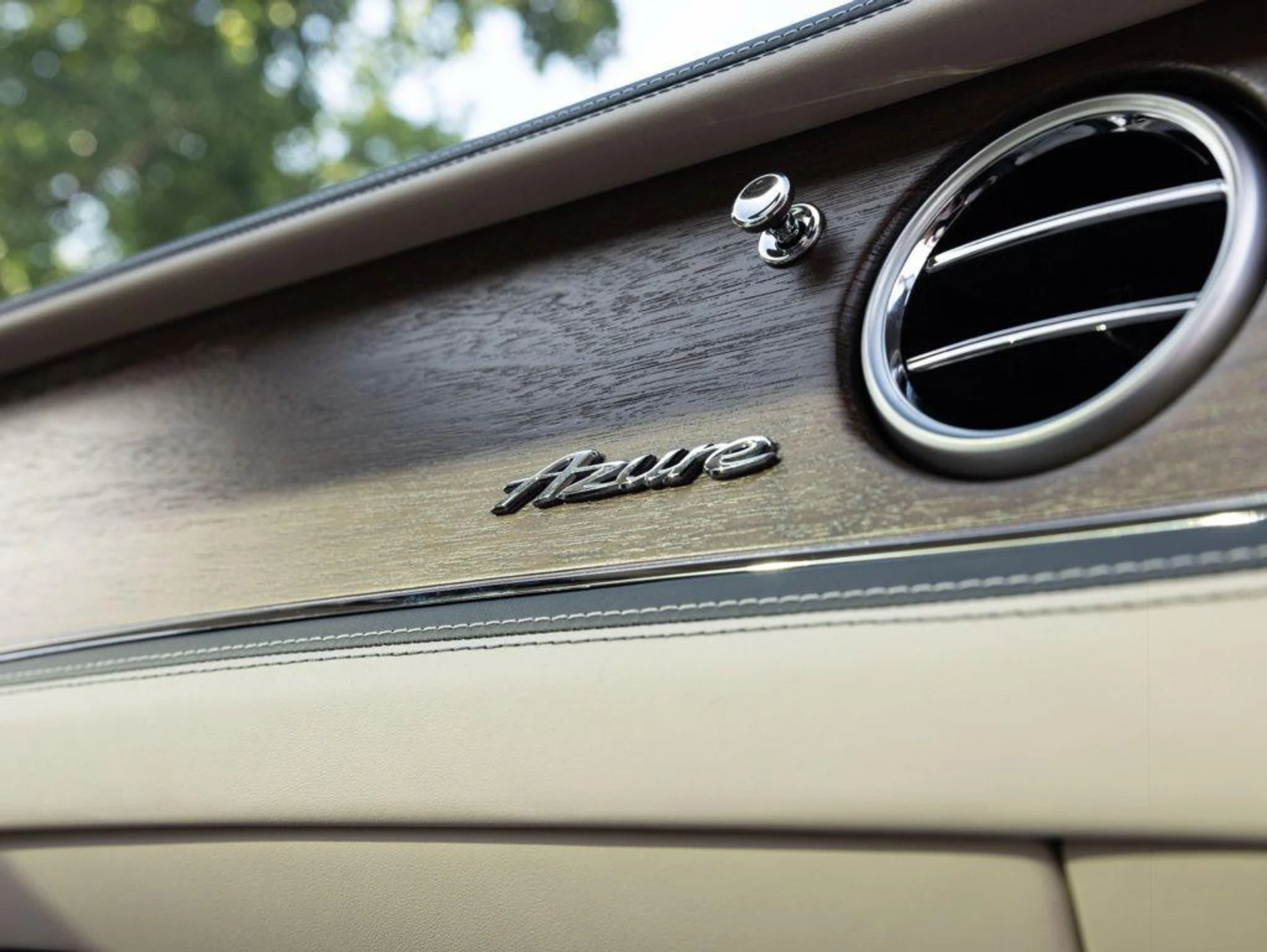 mph077_3753017576_515382885_69f3604e087c98a25cbbb491_6e4bbf2809