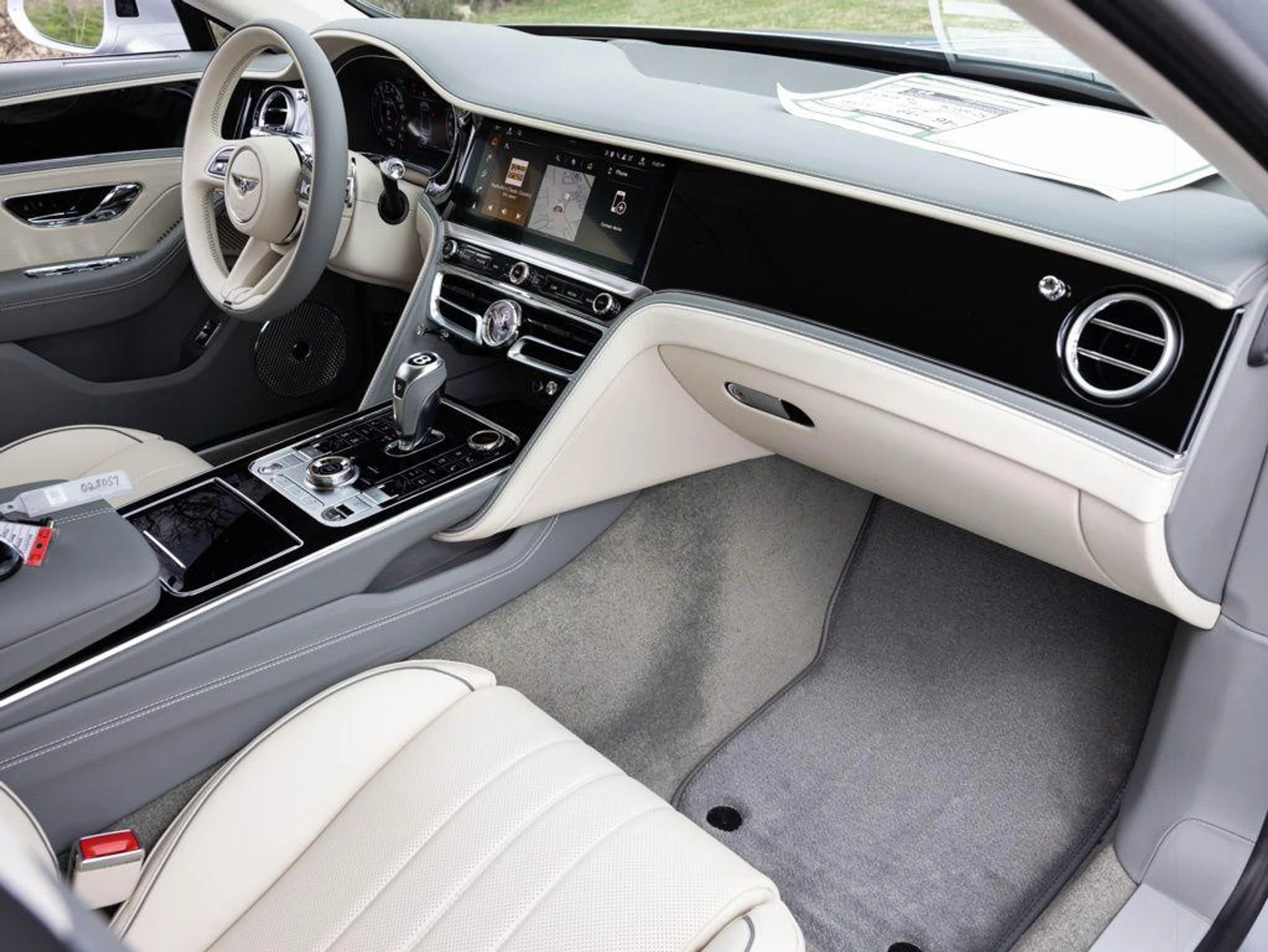 mph077_3783447736_500853697_69ac49cd42328134f501cf73_801ce65deb