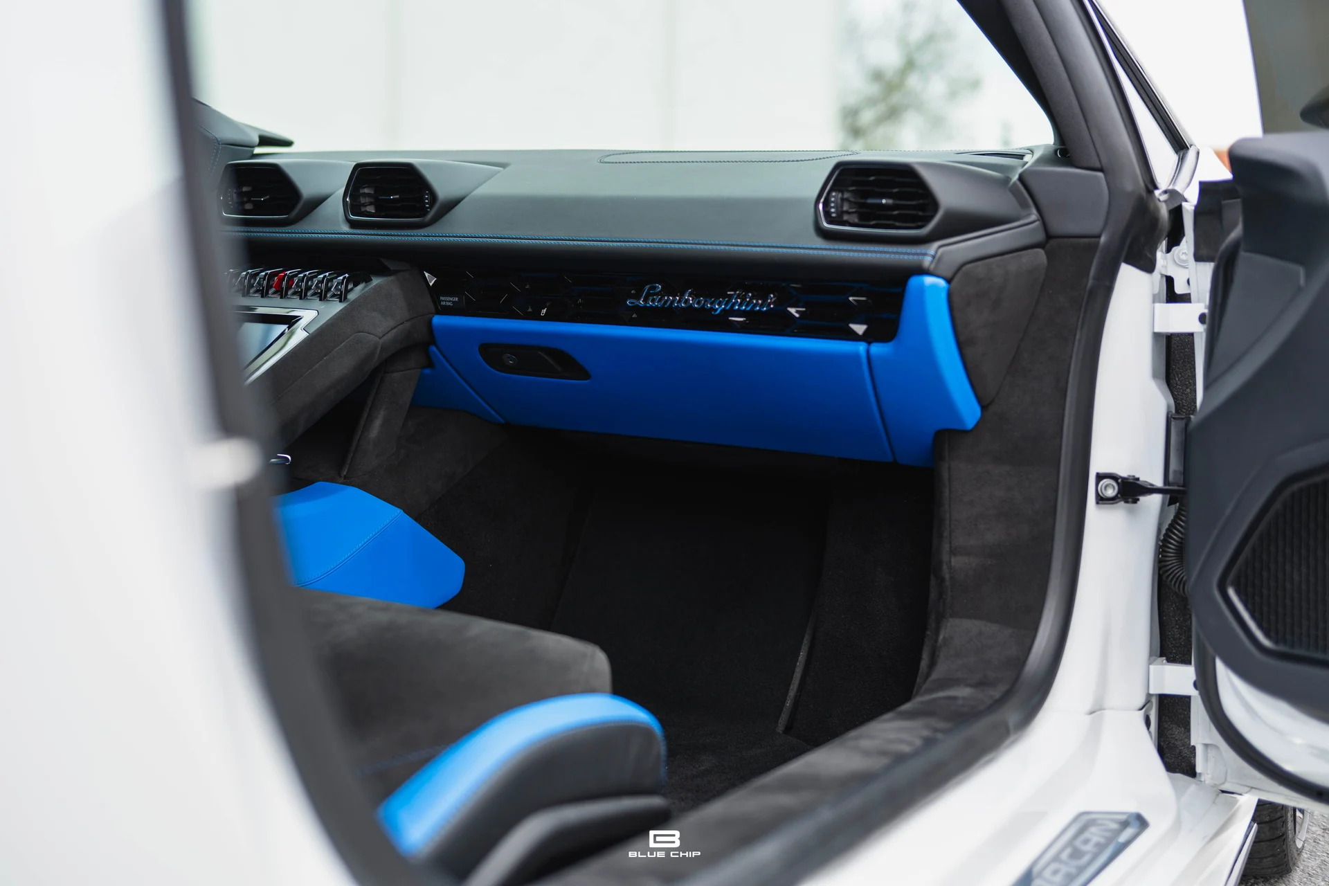 mph077_3805067486_69cefbd75dc051d7964acdad_ZR_1_0858_f533d3e4de