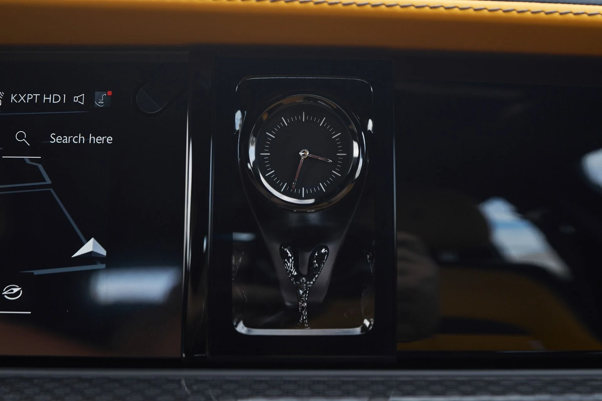 mph077_3864032539_Used_2025_Rolls_Royce_Ghost_Black_Badge_1763167880_c29de45f33