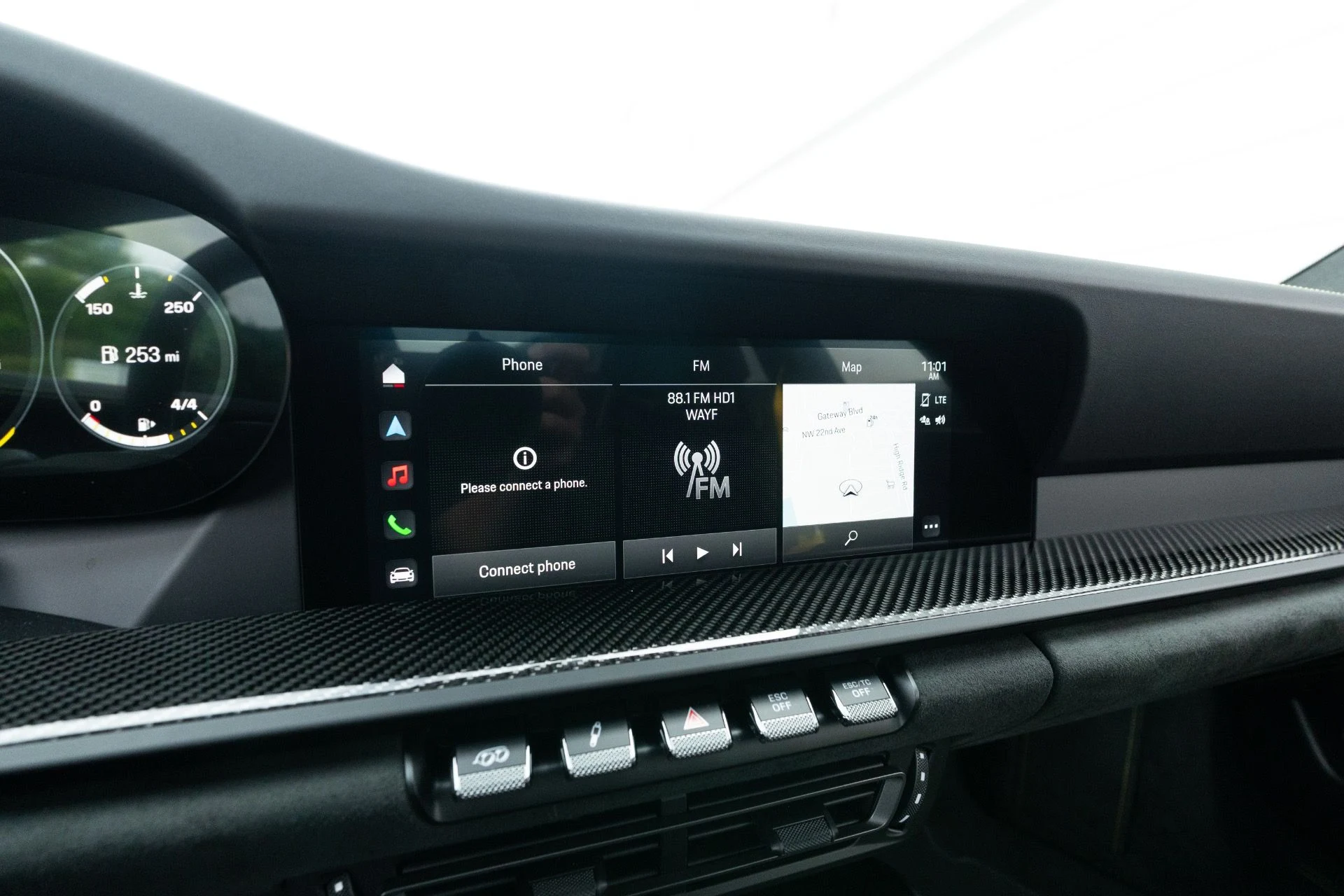 mph077_4053909300_Used_2024_Porsche_911_GT_3_1776966322_53f18fb3b1