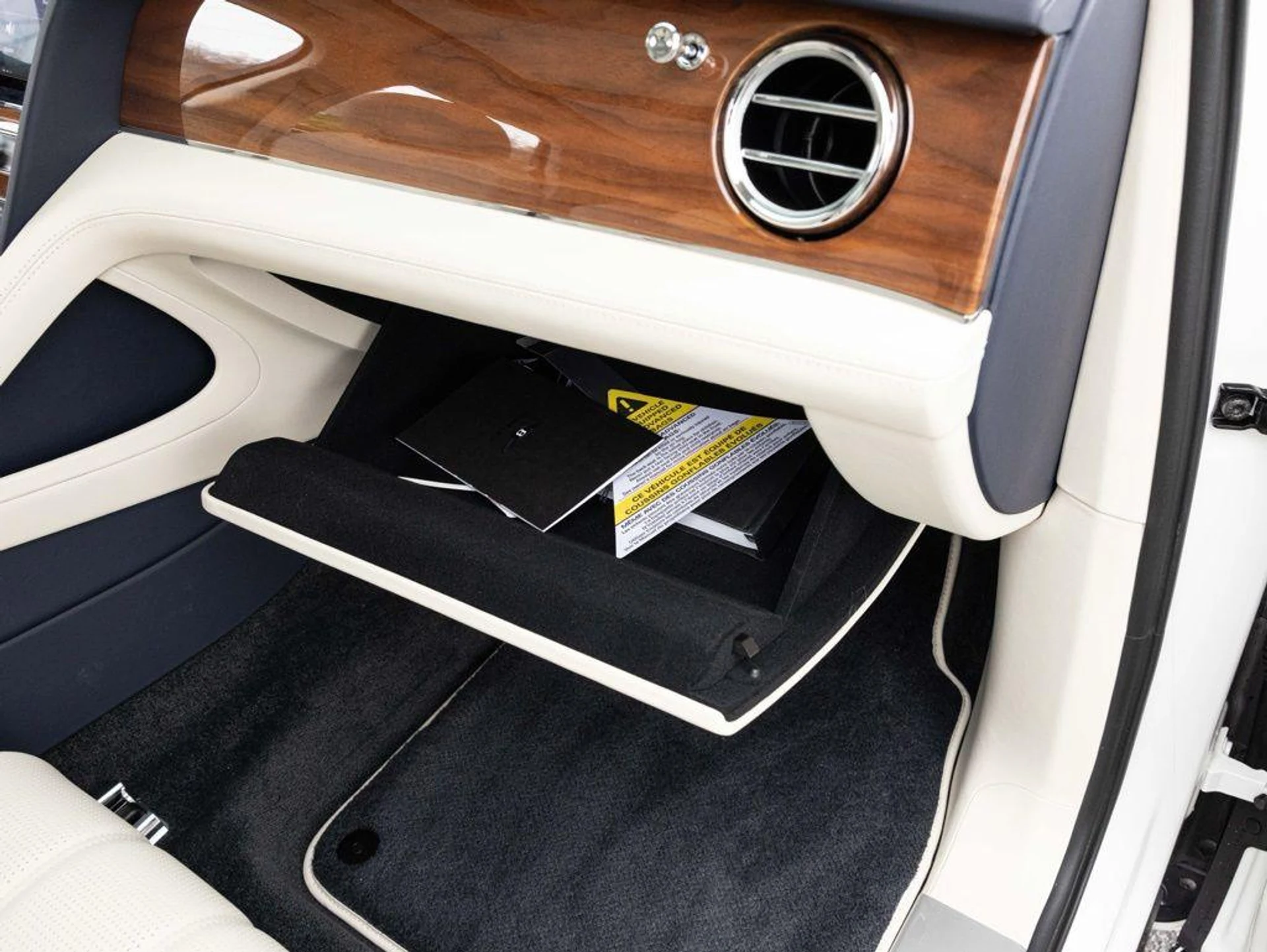 mph077_407007980_505919897_69c7d83a966ffa5d8dbef1f0_214368d2df