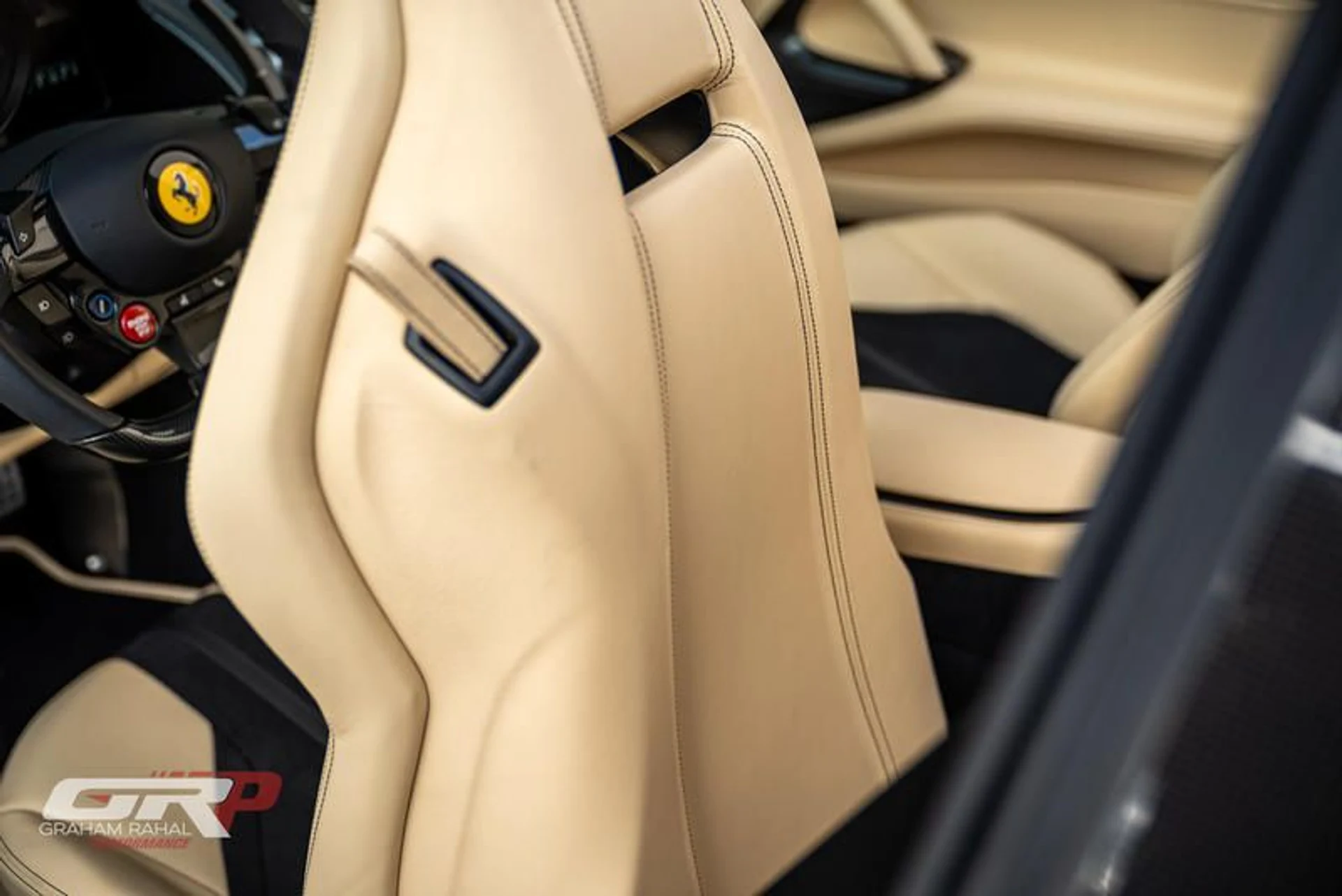 mph077_4083078106_EF_9_B7_E82_1498_4_D26_8775_70_E46_AE_94_FBA_d0c34116fd