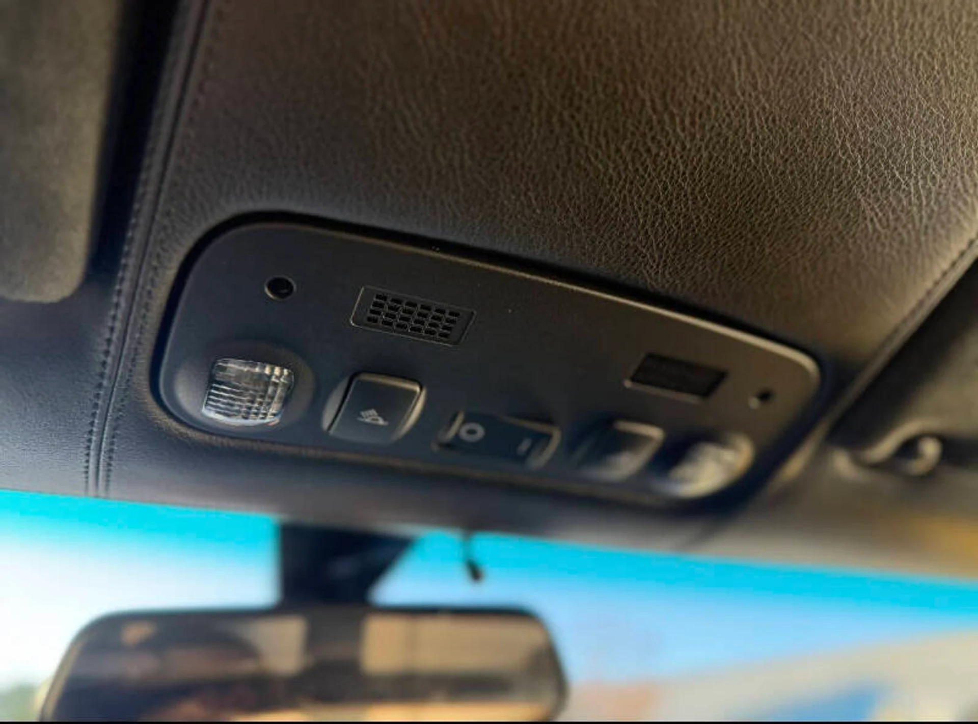 mph077_4102287339_2008_lamborghini_gallardo_base_awd_2dr_coupe_d41f4bc7b8