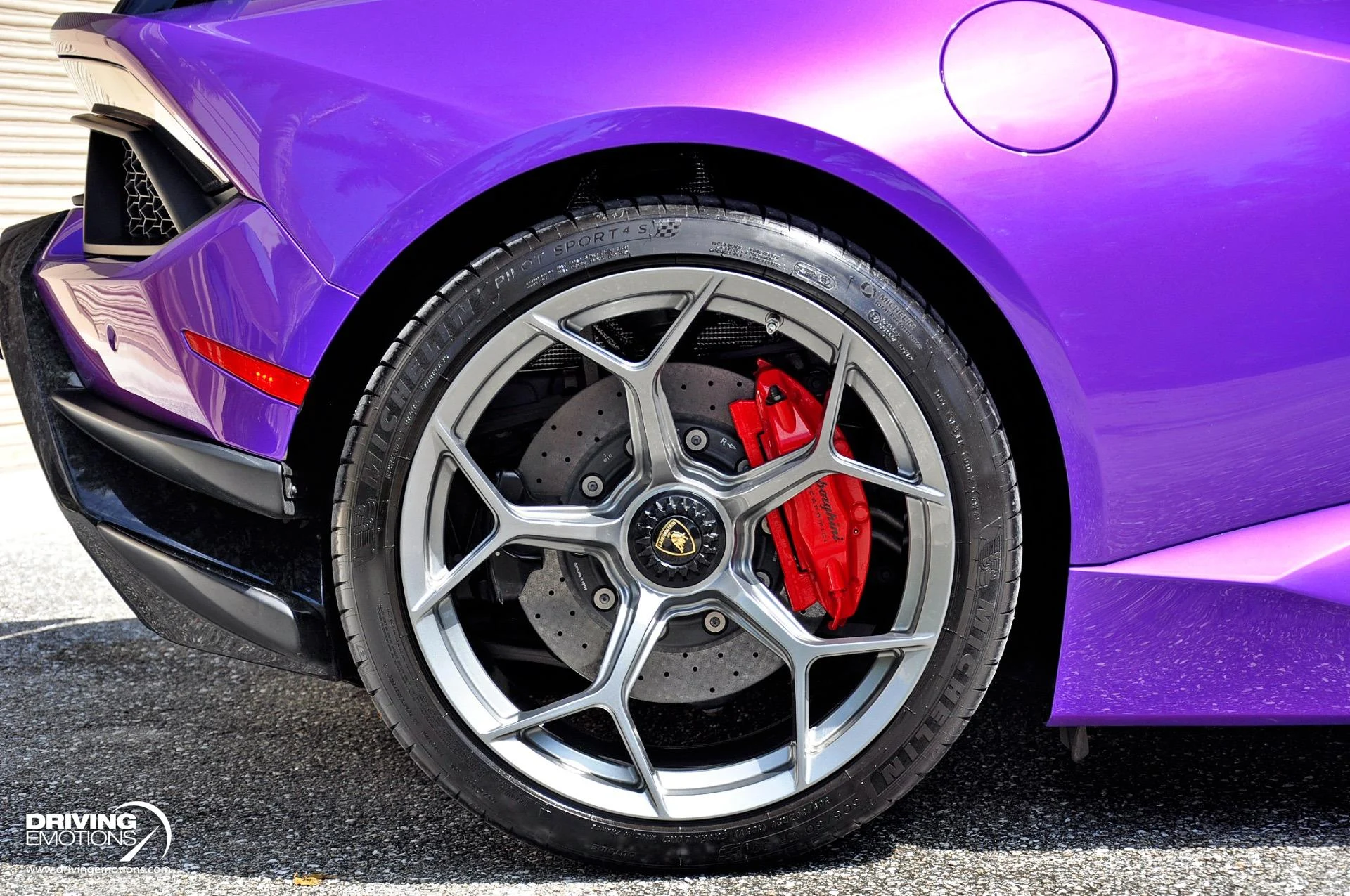 mph077_4160780105_863_p78_l_5a7ee7d892