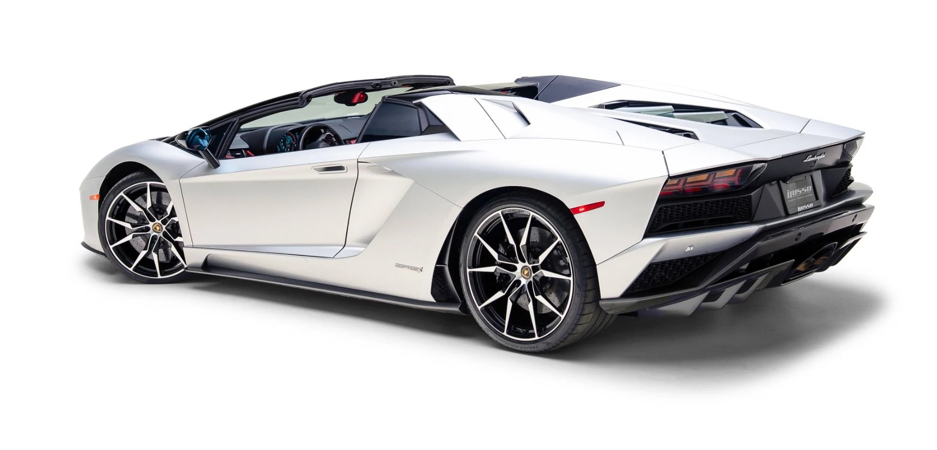 mph077_4176401966_Used_2018_Lamborghini_Aventador_Roadster_LP_740_4_S_1779296864_1f794a2b65