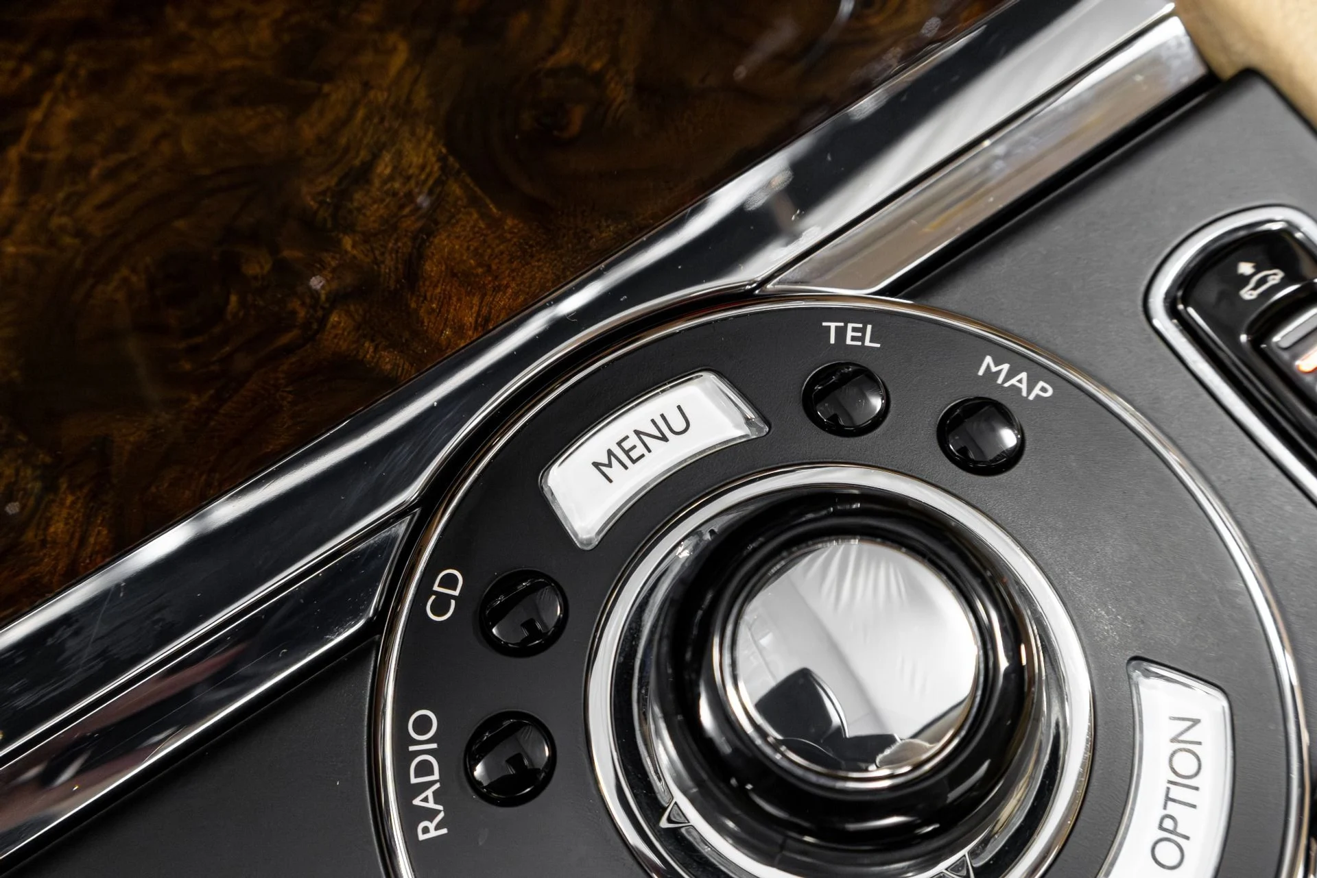 mph077_4201436719_Used_2011_Rolls_Royce_Ghost_1771348774_0febfefda5