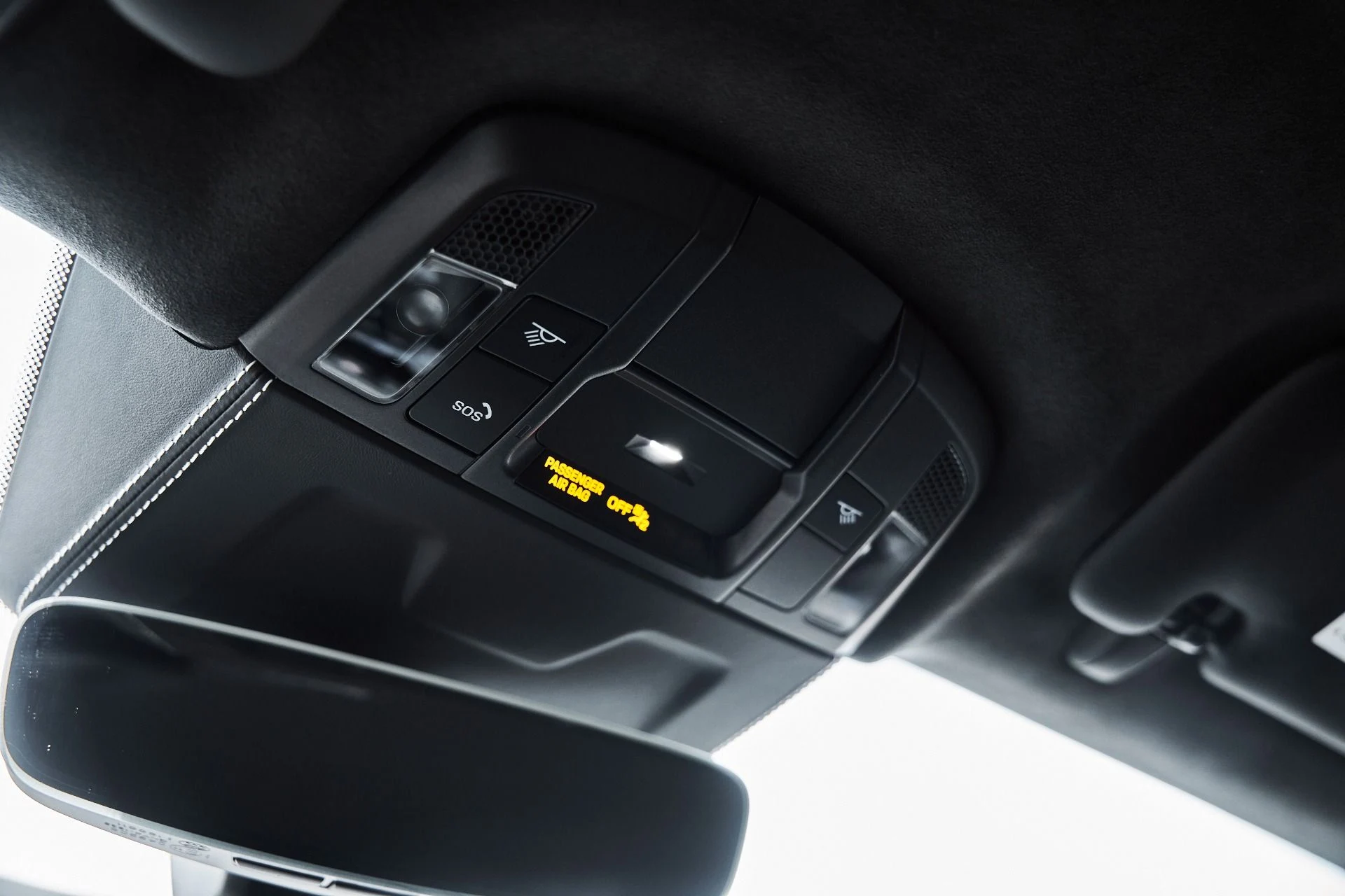 mph077_4259171571_Used_2025_Porsche_911_GT_3_1775332981_94498e6b09