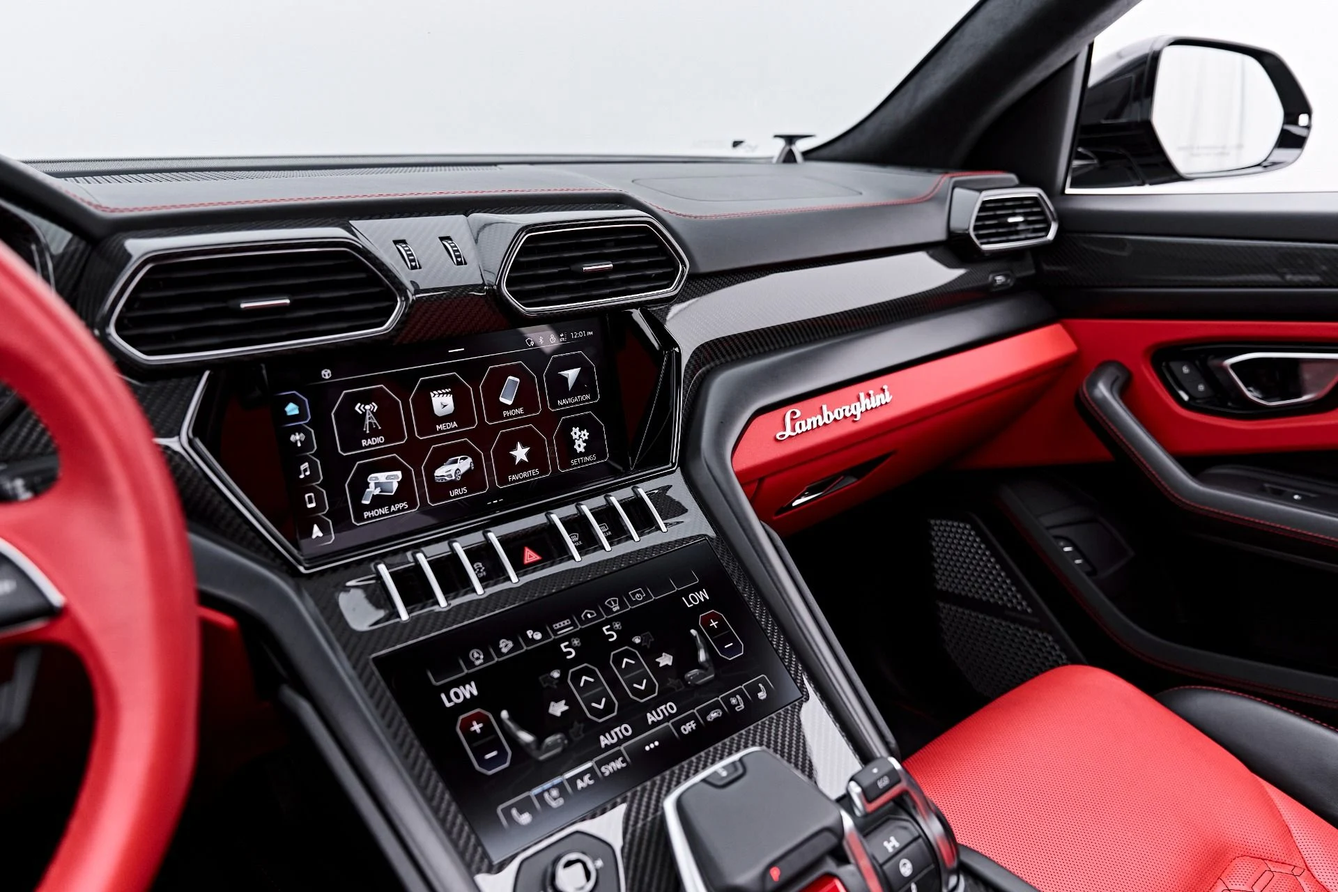 mph077_447124074_Used_2022_Lamborghini_Urus_1788219672_cffc6f1464