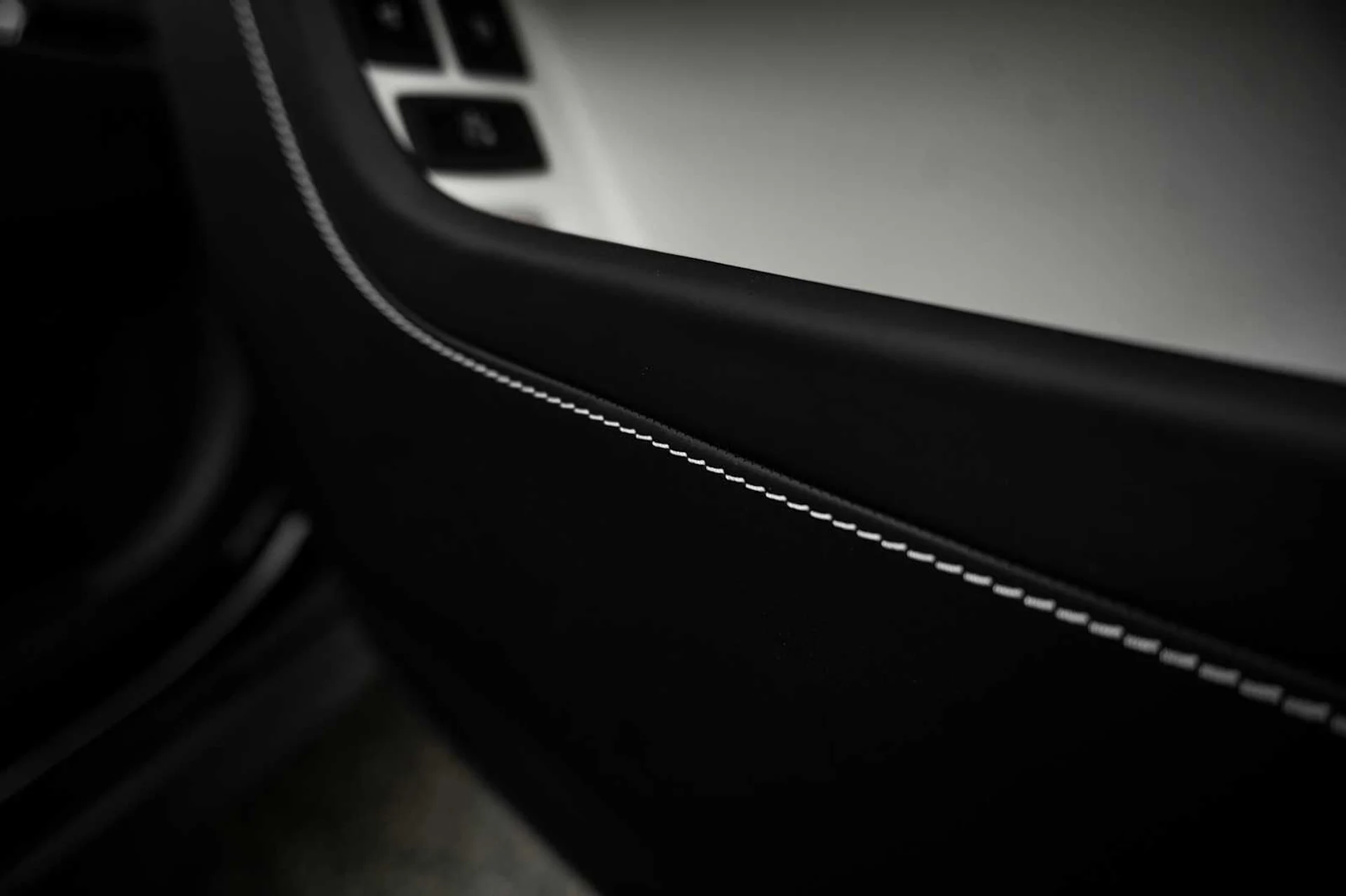 mph077_514870574_9428a4244c7ce67d3525906087e6058ax_da68f06472