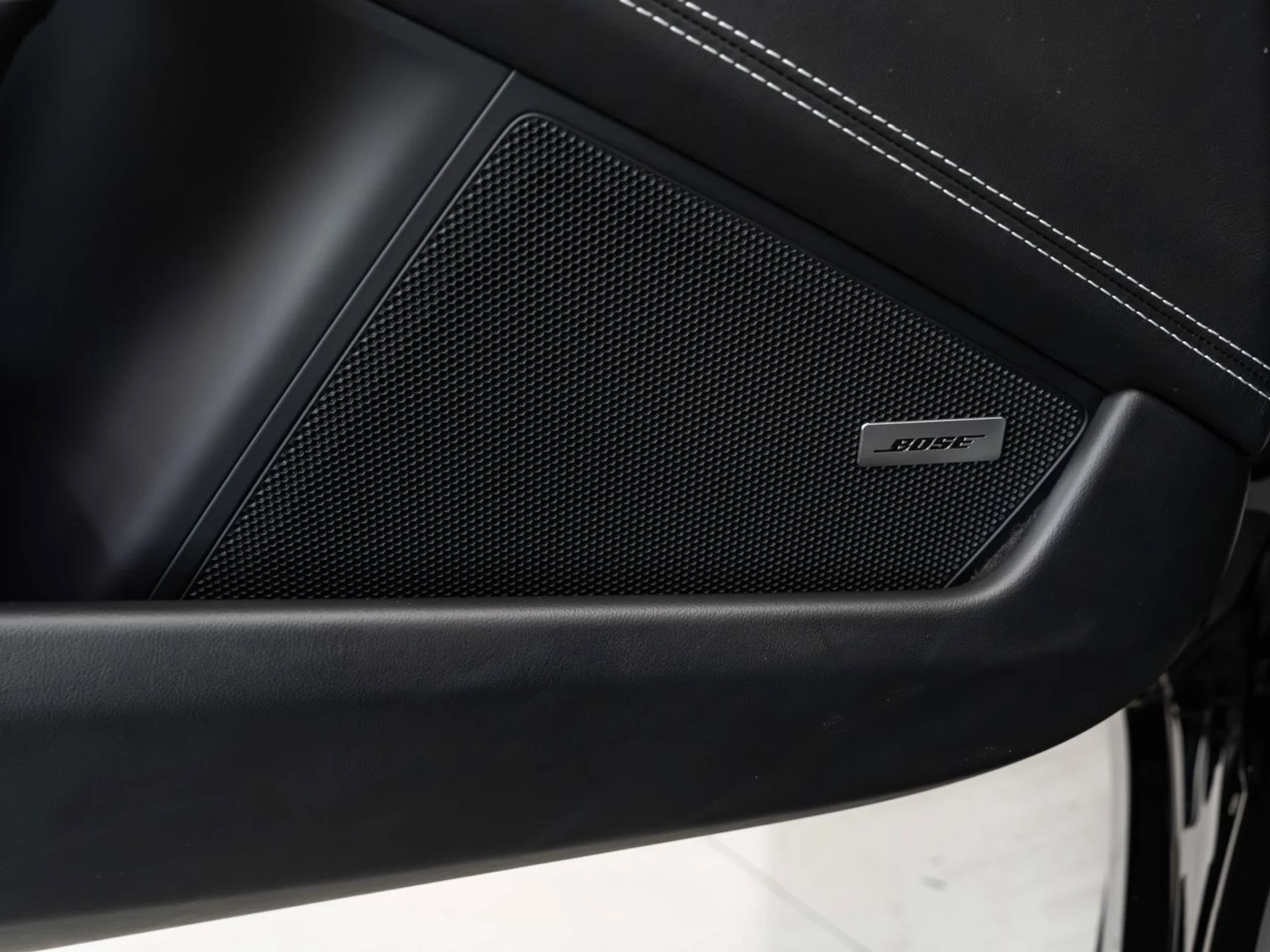 mph077_52589157_porsche_911_2022_f99170d576