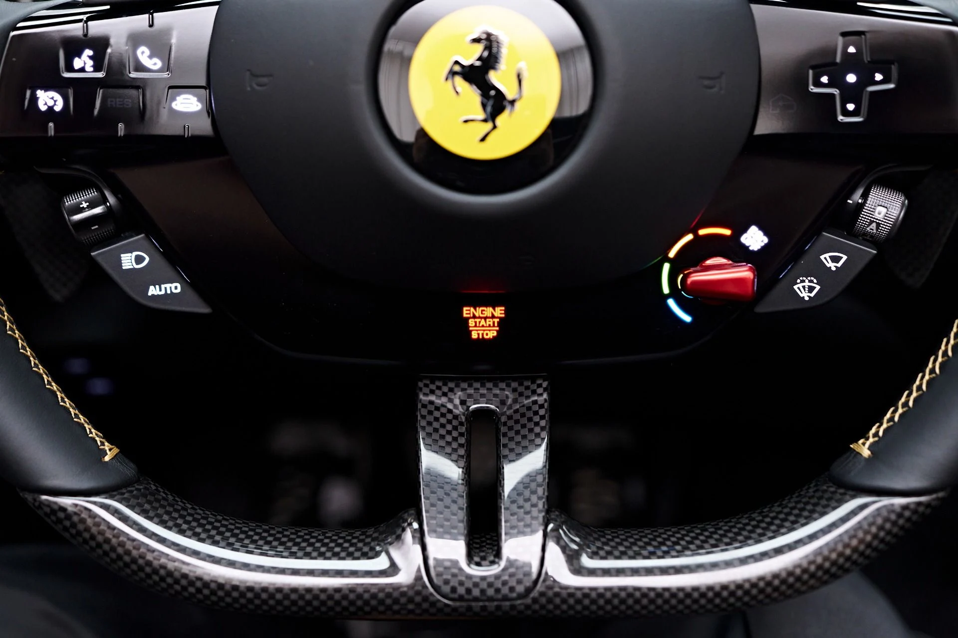 mph077_554368223_Used_2024_Ferrari_Roma_Base_1757783547_8dbaa244cc