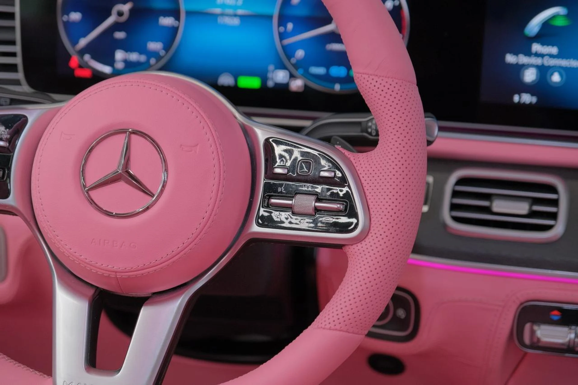 mph077_641616839_c7a33bc87bbbacece37f829520f8184f_adde7951e8