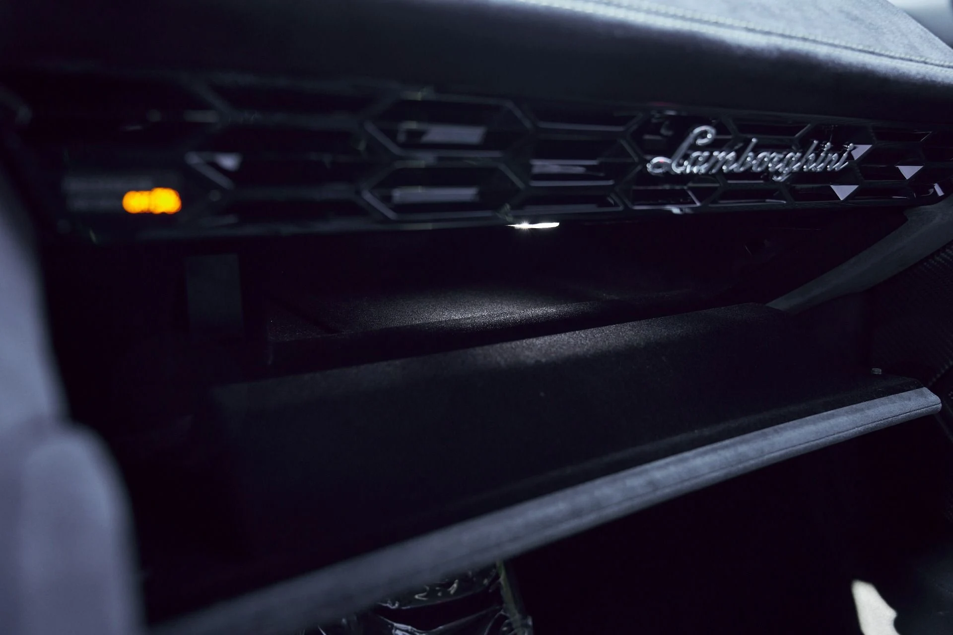 mph077_641777573_Used_2024_Lamborghini_Huracan_Sterrato_Base_1767062531_6ffecca549