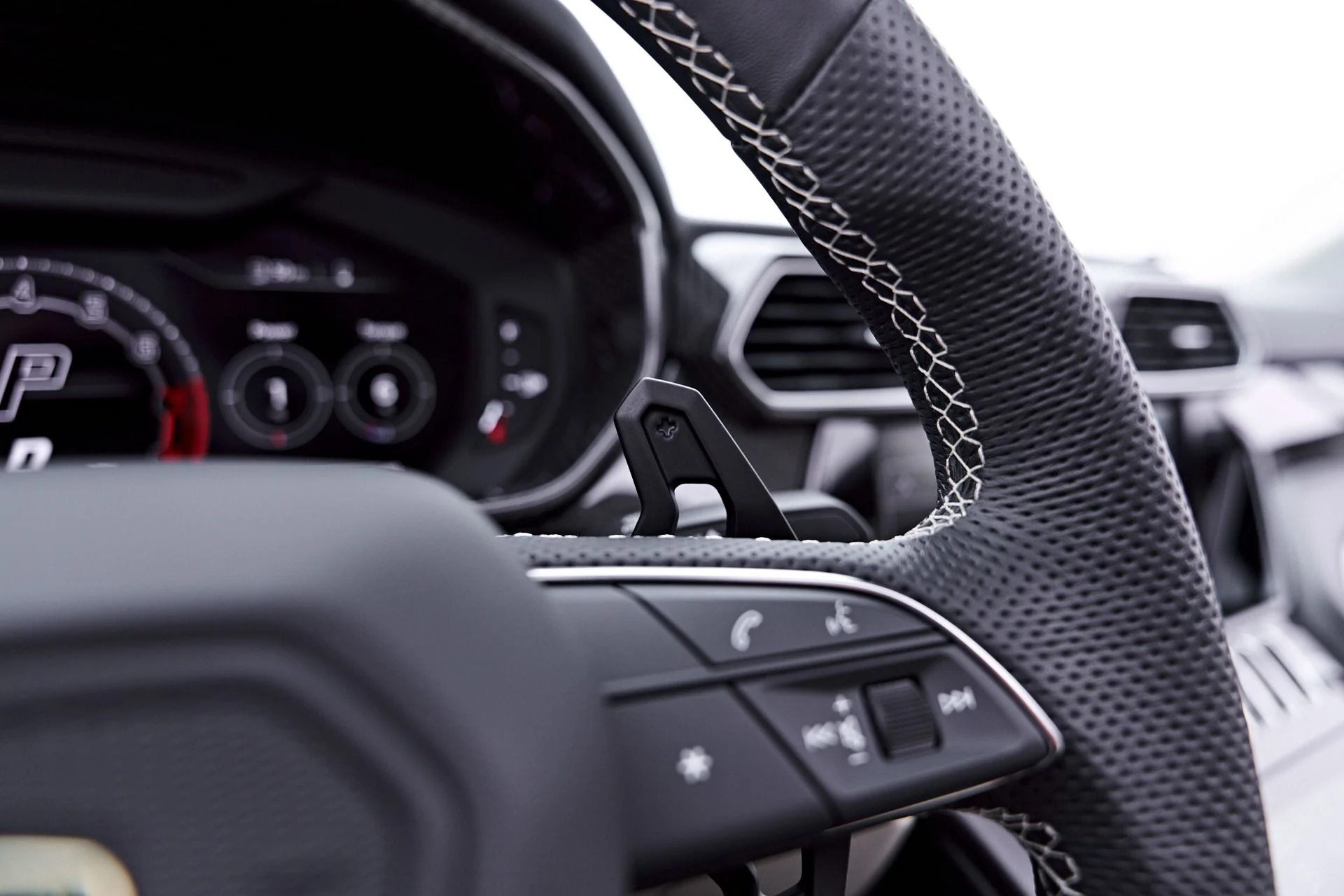 mph077_669583900_Used_2023_Lamborghini_Urus_S_1781910666_35a6cbcb5c