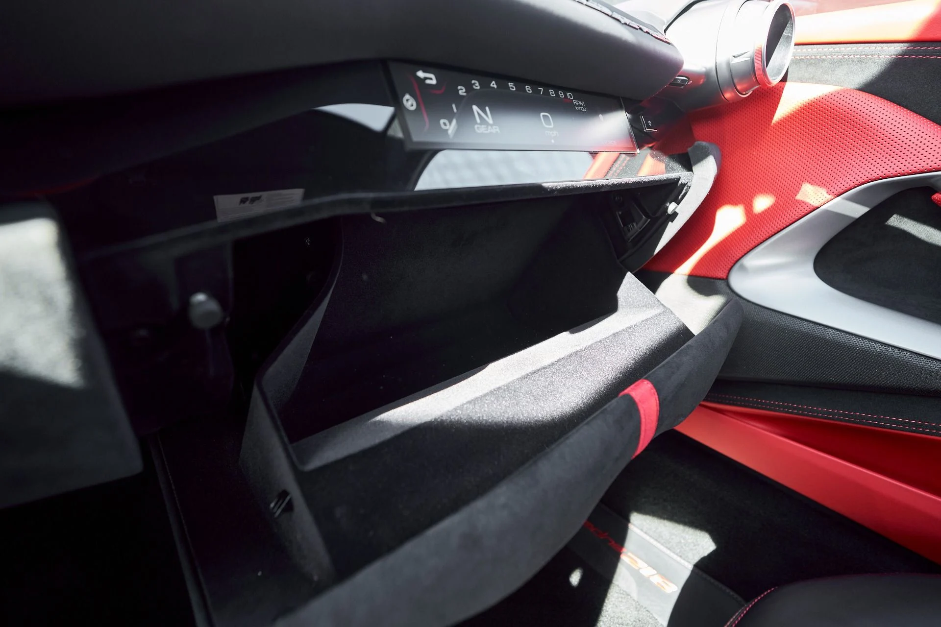 mph077_68855065_Used_2018_Ferrari_812_Superfast_Base_1767042820_10df89214a