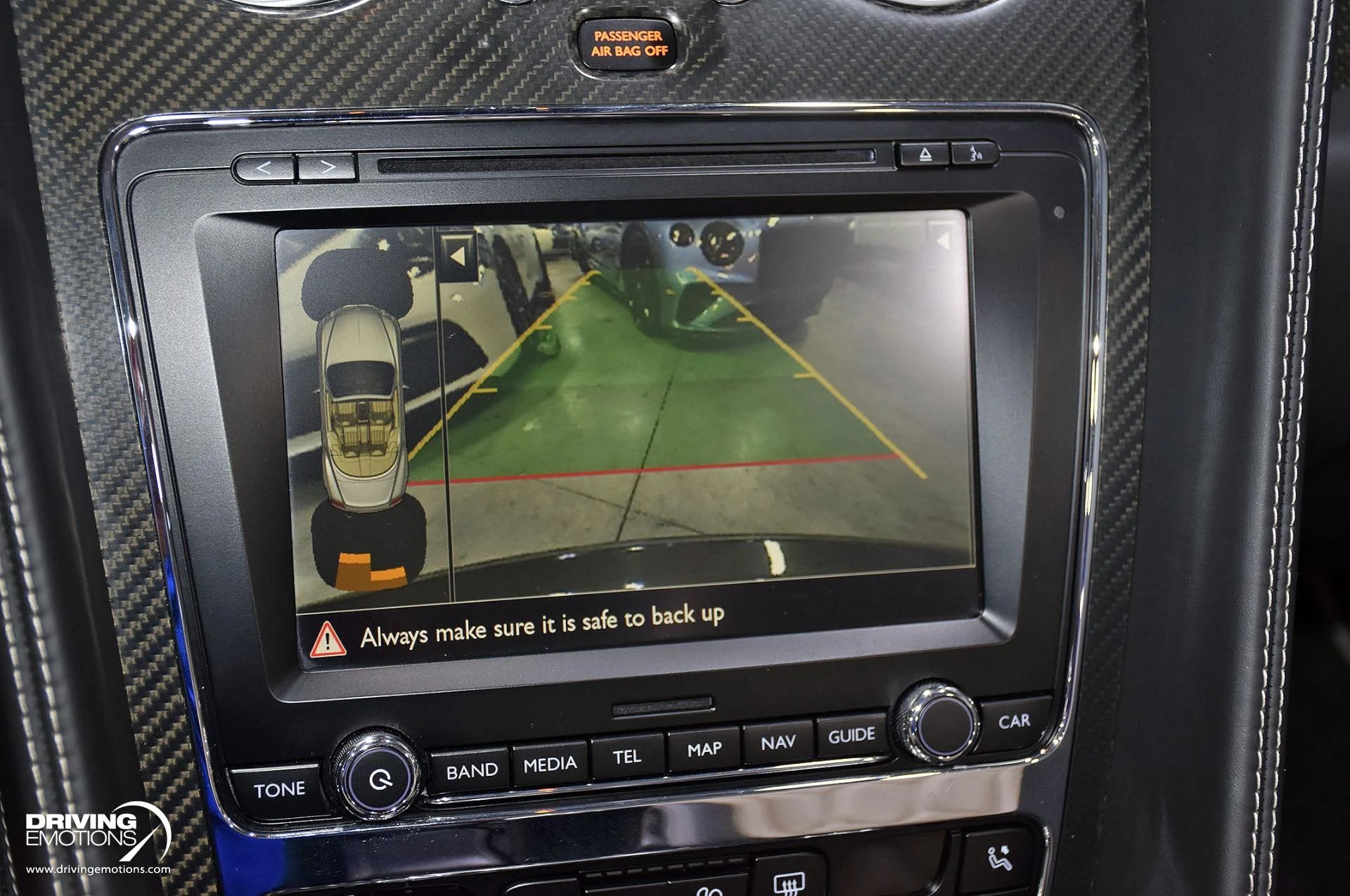 mph077_758323282_871_p78_l_08cebfe1a4