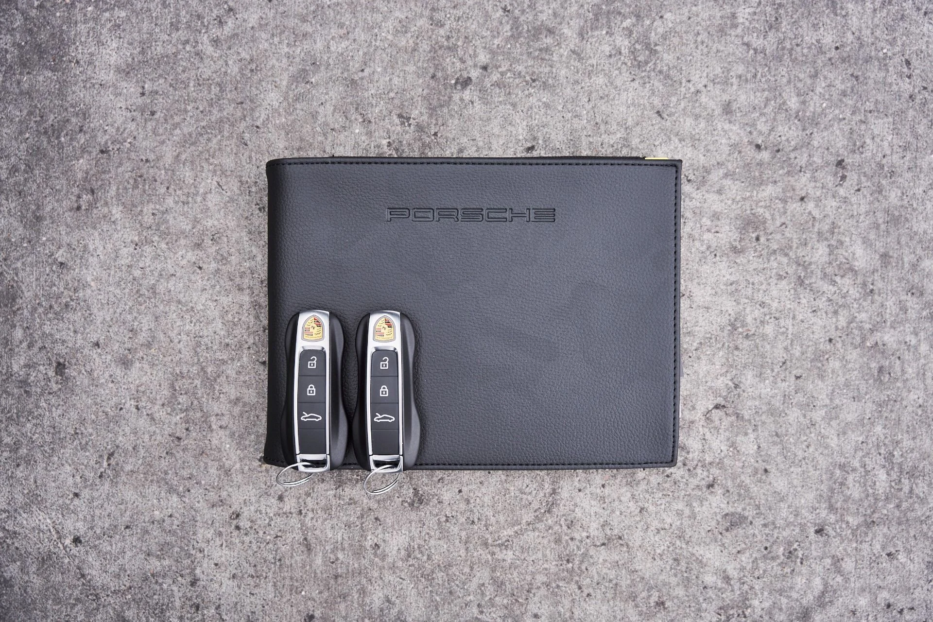 mph077_887292816_Used_2025_Porsche_911_Turbo_S_1770776393_5b327353bc