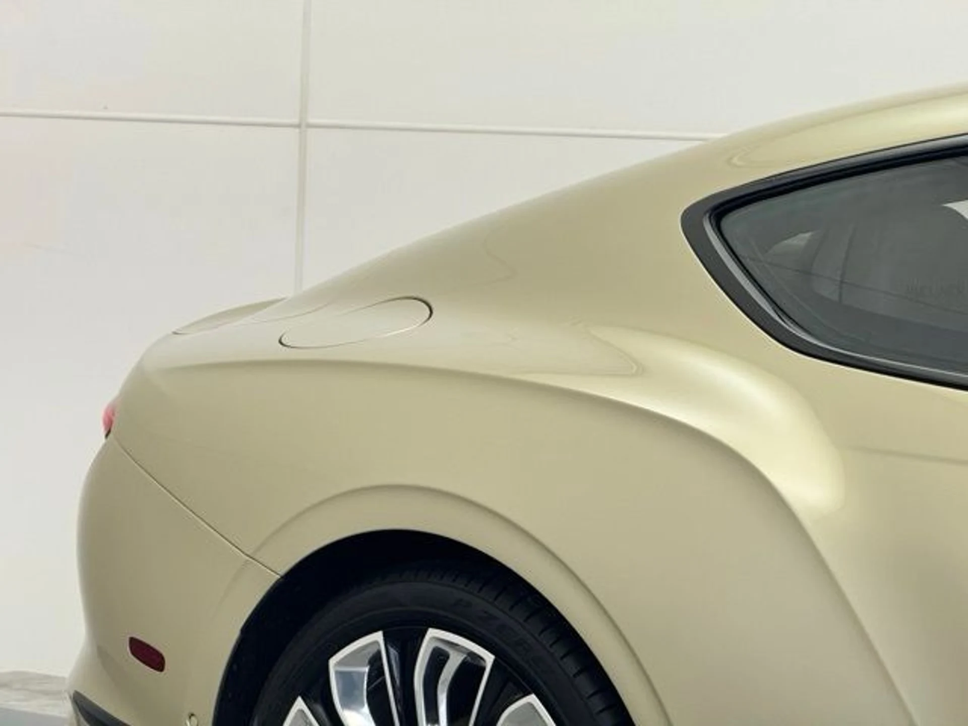 mph077_891618975_7dd785802ds7k9kll618o3j41qwp_9f665f1de4