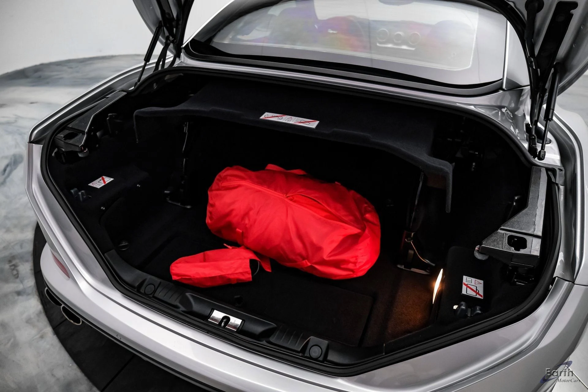 mph077_914440063_3ad710d8f1b53509ebdb47730d0dfc5ax_eb4dedec23