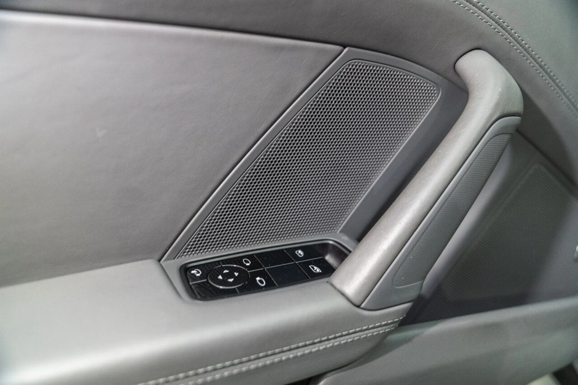 mph077_916320608_255098c11d_1280_8b0783d72e