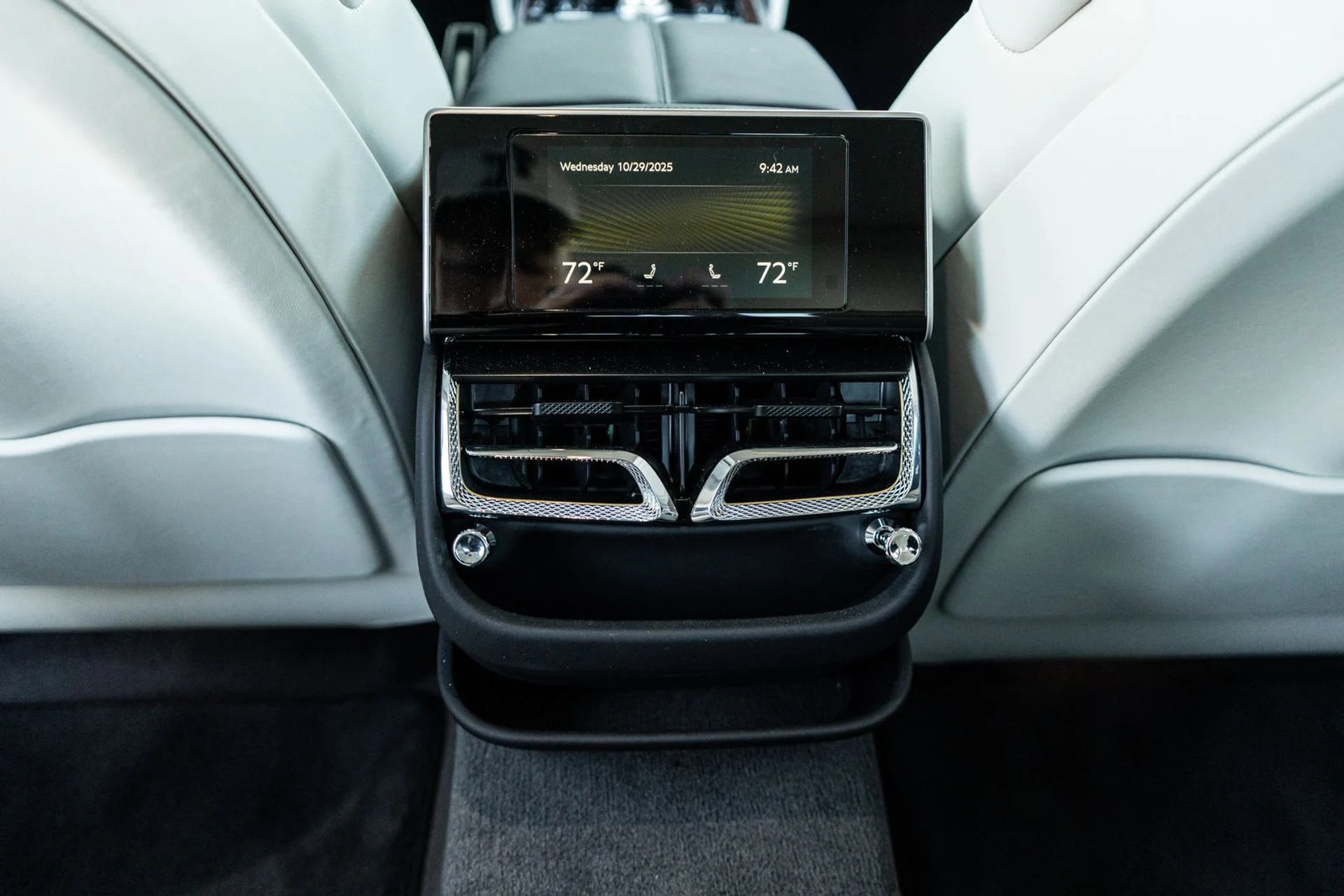 mph077_952875408_b9892a8b_2f7f_41bc_9ace_d1384beacda0_fa71a19238