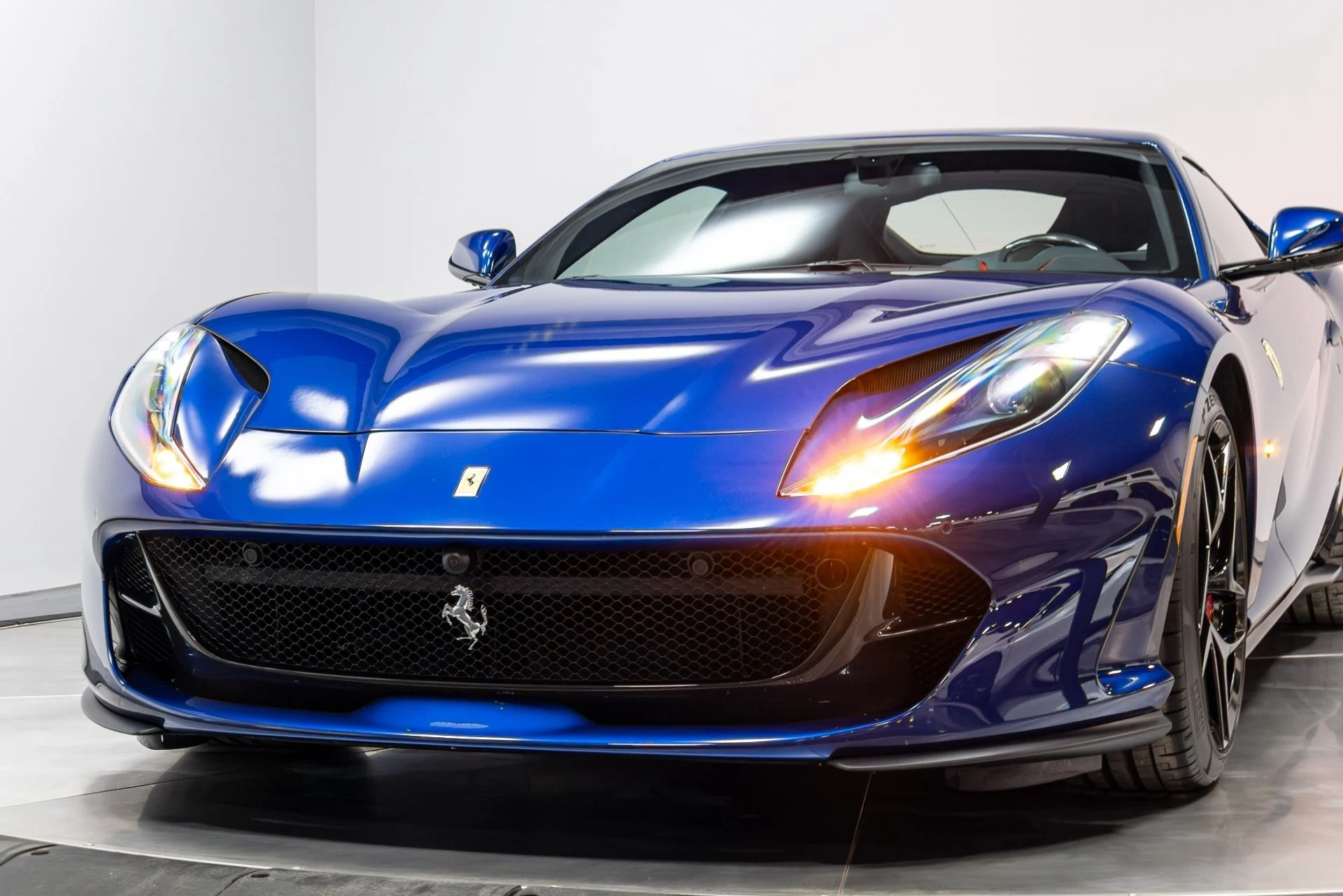 mph078_1064551209_Used_2019_Ferrari_812_Superfast_1774911934_af826a00ac