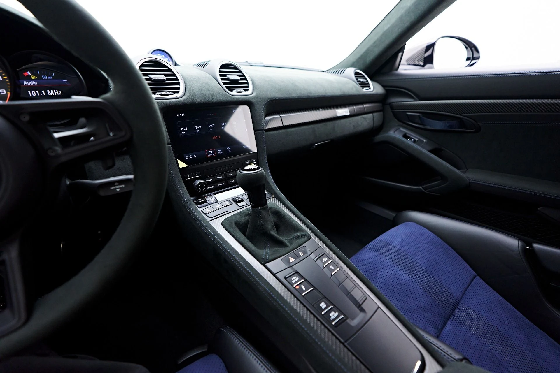 mph078_1076428767_Used_2025_Porsche_718_Cayman_GT_4_RS_1754674090_2f8edd6991