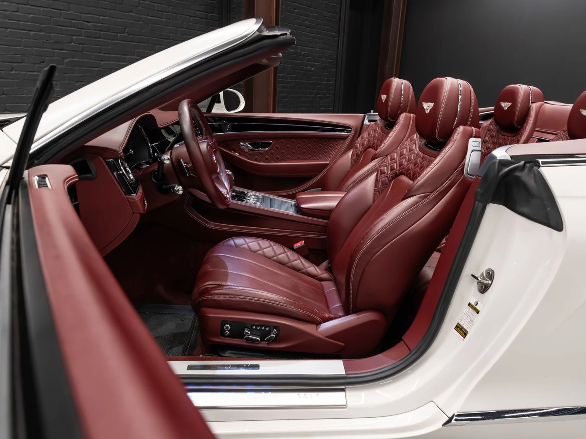 mph078_1263256391_bentley_continental_2020_39586e997c