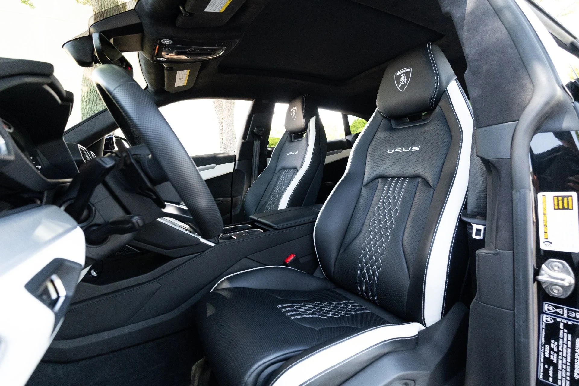 mph078_1667965935_Used_2023_Lamborghini_Urus_S_1780940691_9ee99f0ac8