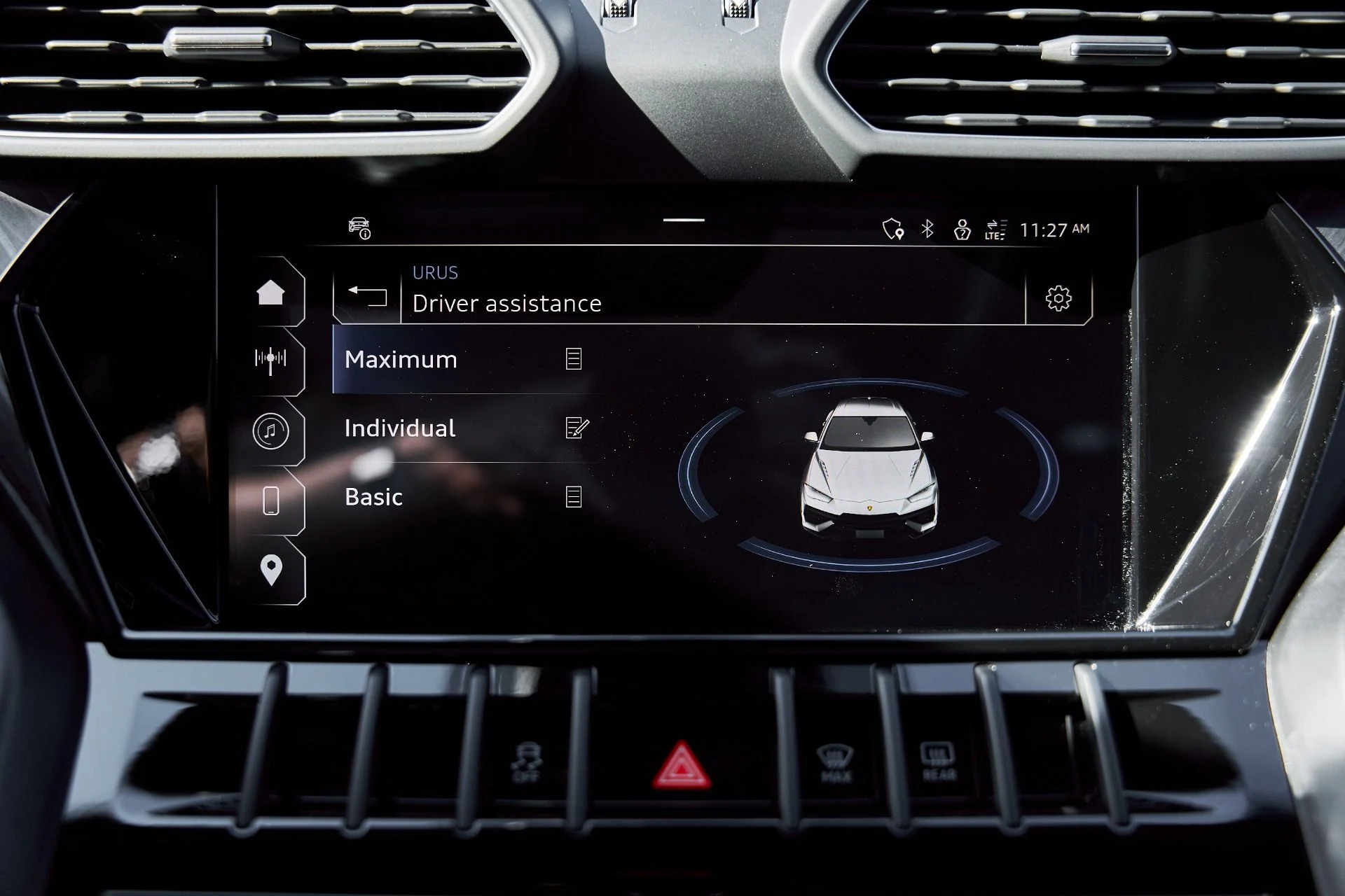 mph078_1753557694_Used_2024_Lamborghini_Urus_S_1770085963_1765b24ed2