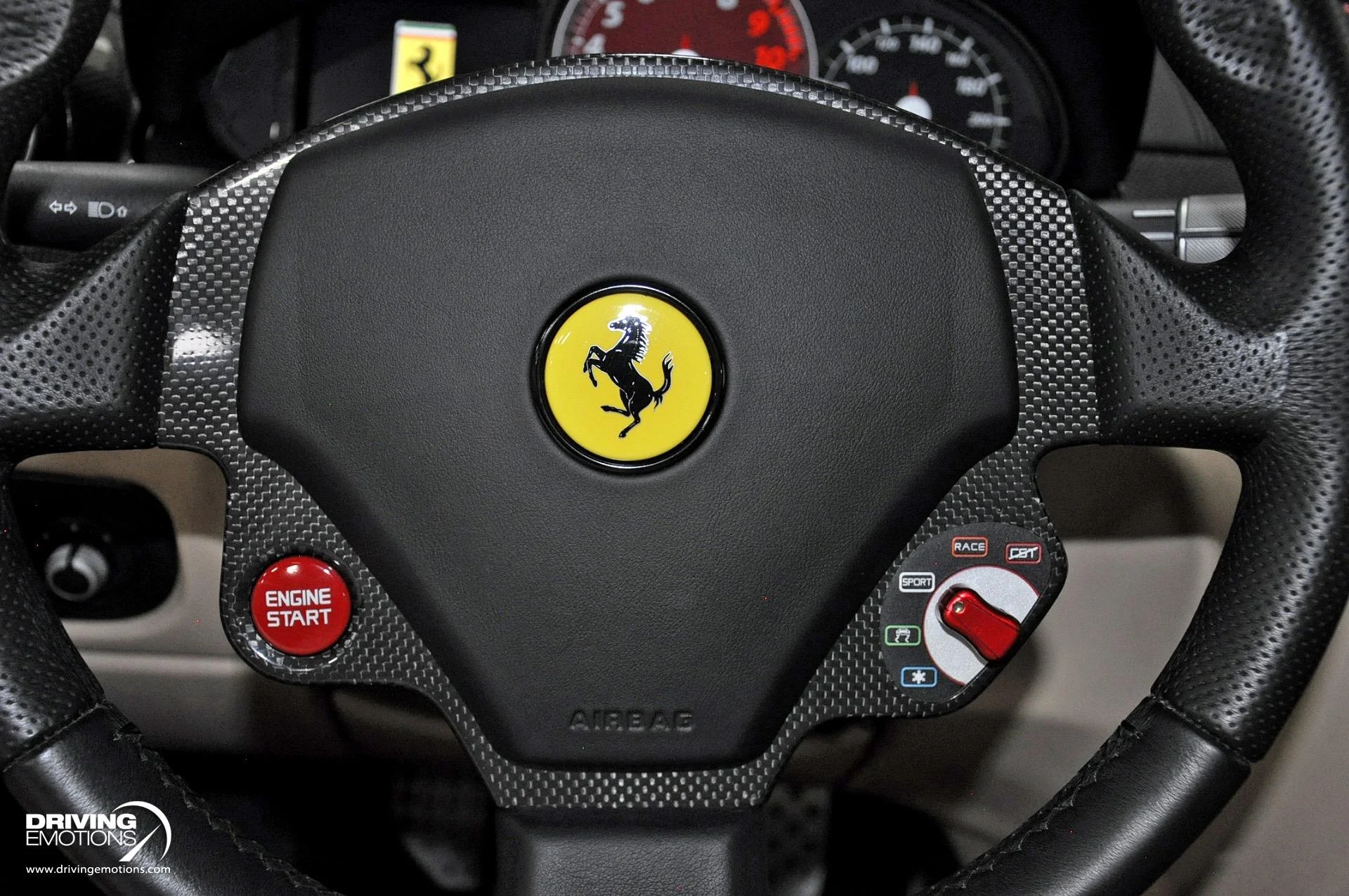 mph078_1776070647_867_p79_l_c35c283254