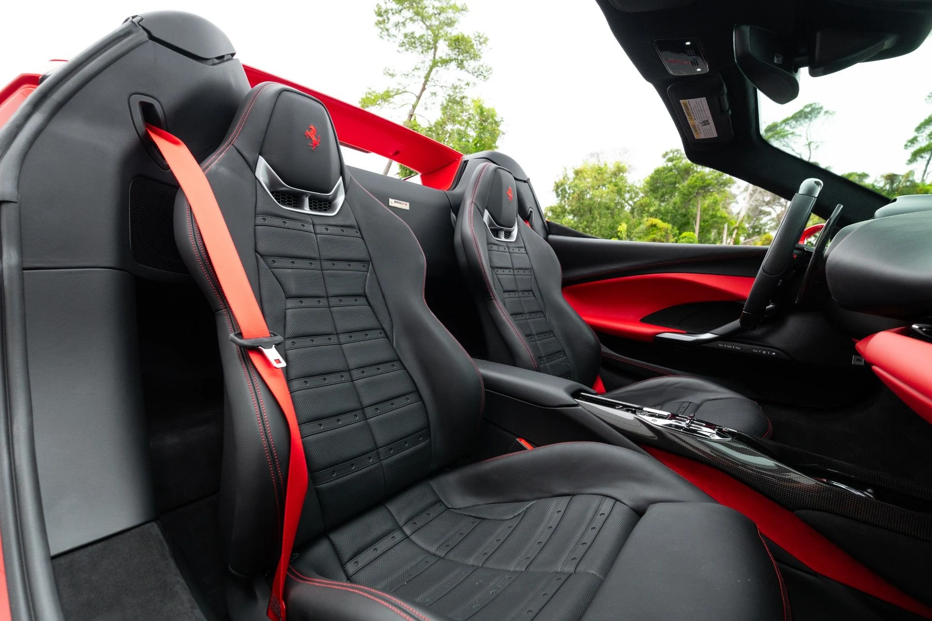 mph078_1865835562_Used_2024_Ferrari_296_GTS_1776982711_6d715114a5