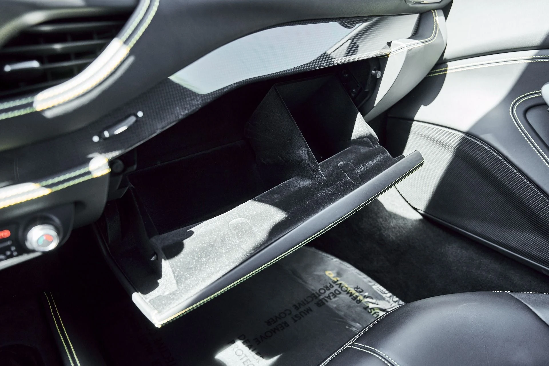 mph078_1974519761_Used_2021_Ferrari_F8_Tributo_Base_1774743148_56d324be8d