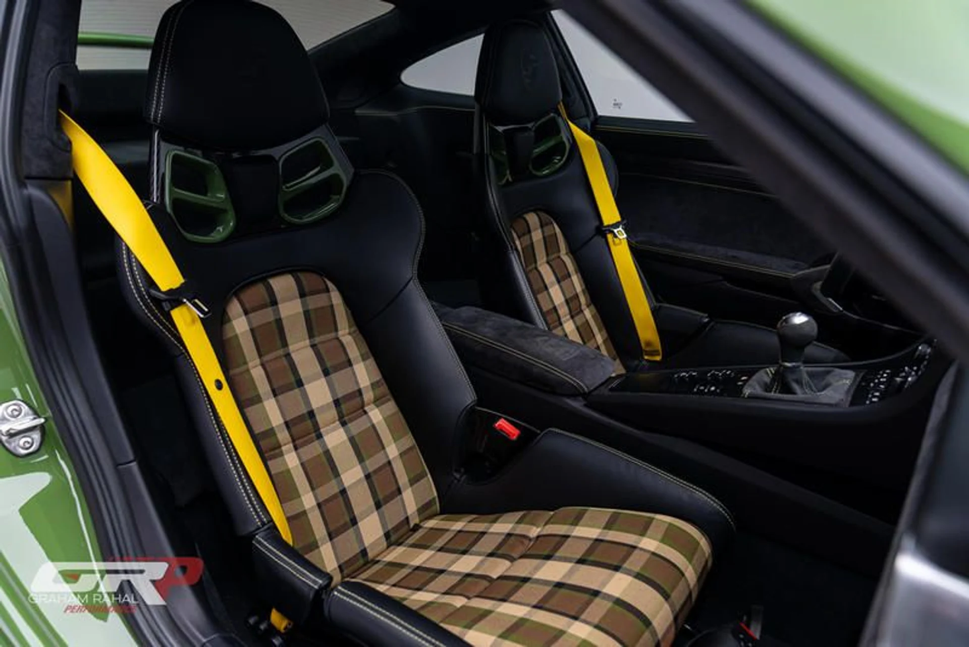 mph078_2019371172_22_F03_F92_786_A_4263_8_BD_4_5495_EF_97_CFC_6_2e5ca64189