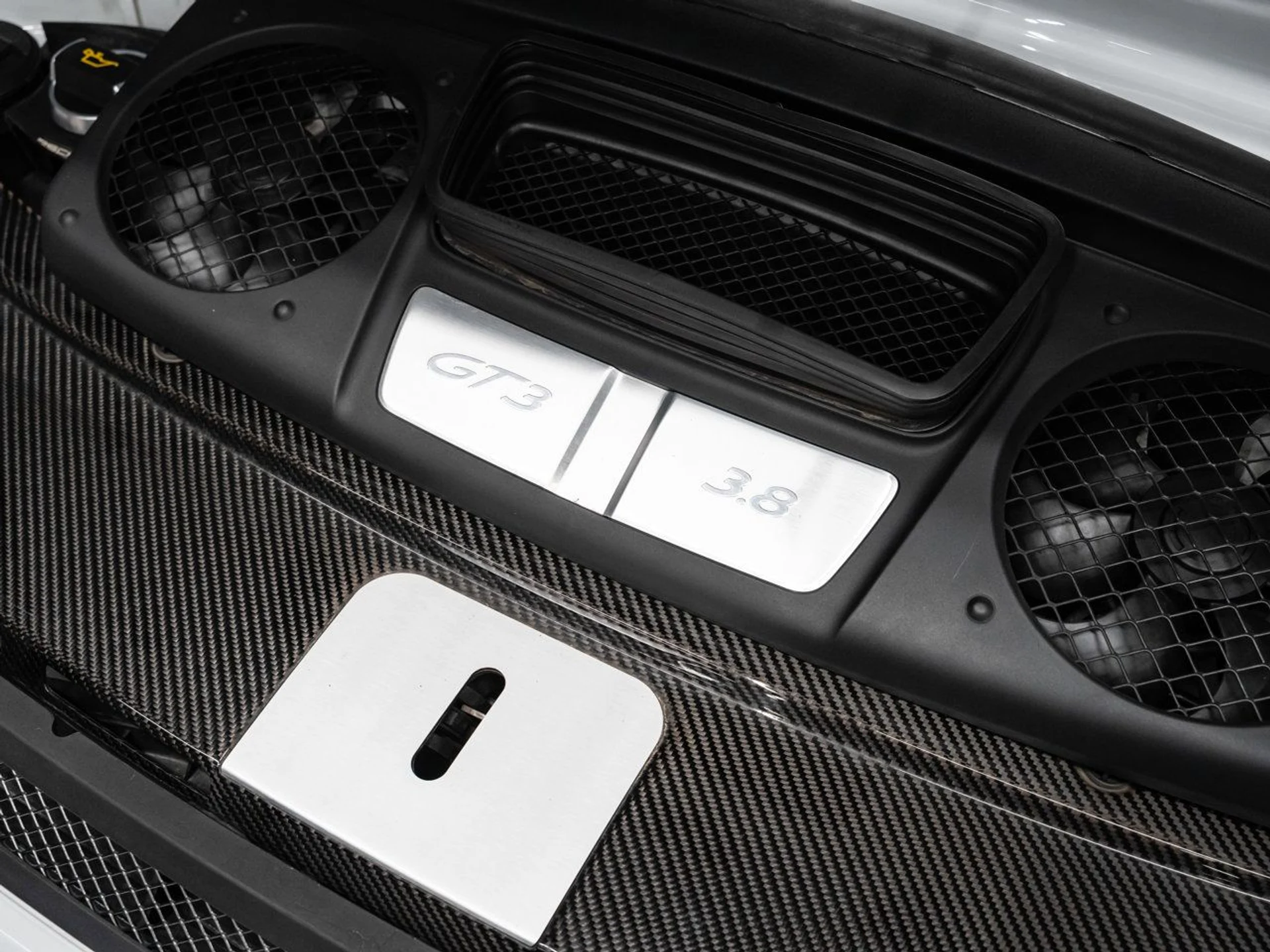 mph078_2080293047_porsche_911_2015_15dc85f6ce