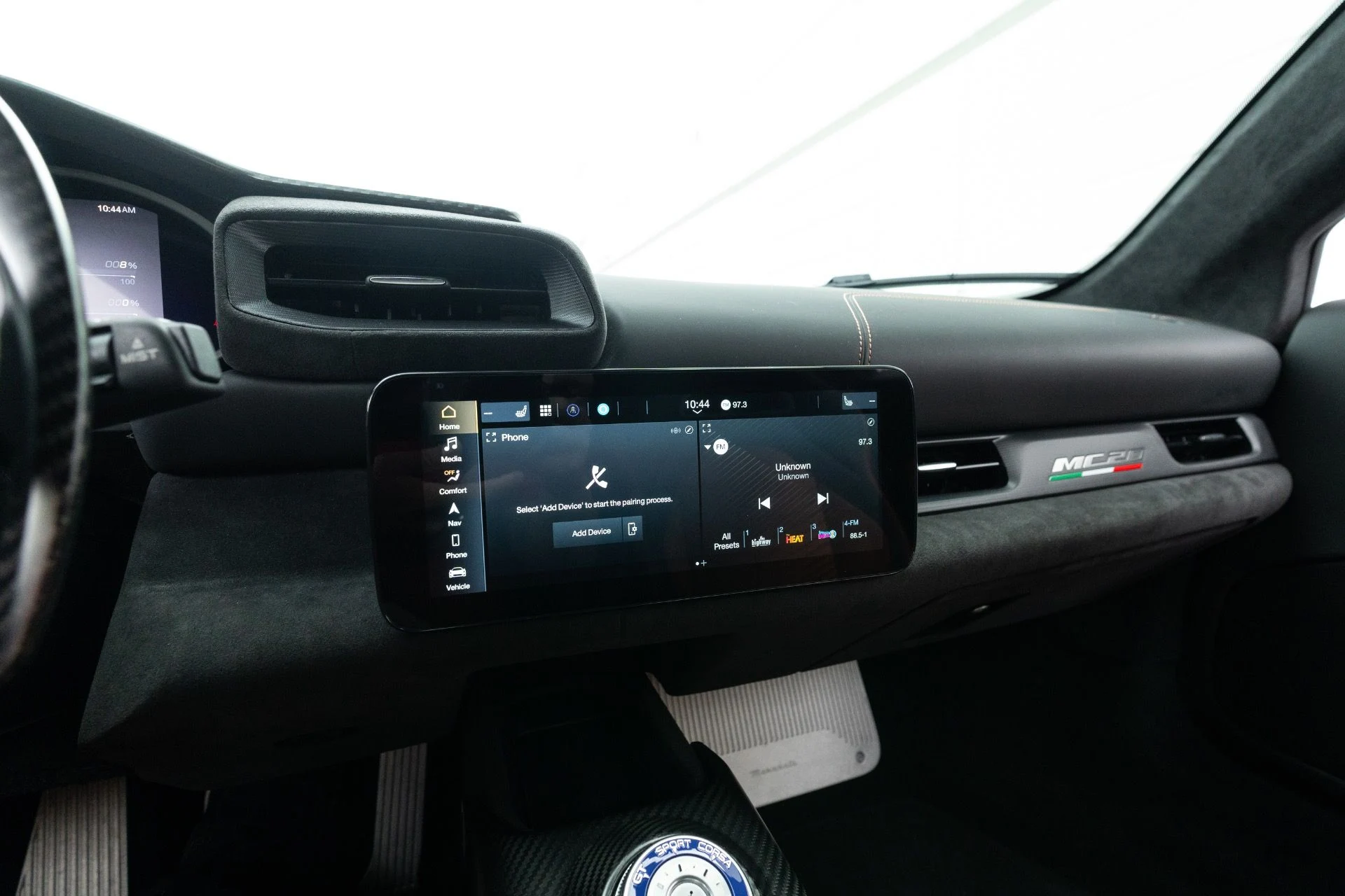 mph078_2112780660_Used_2022_Maserati_MC_20_1777083905_b347702670